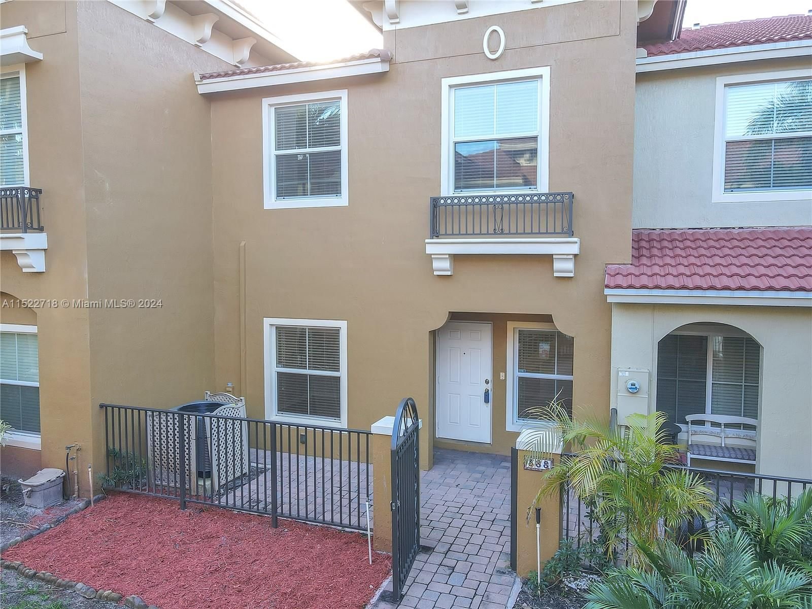 Real estate property located at 388 Lake Monterey Cir, Palm Beach County, MONTEREY BAY TR, Boynton Beach, FL
