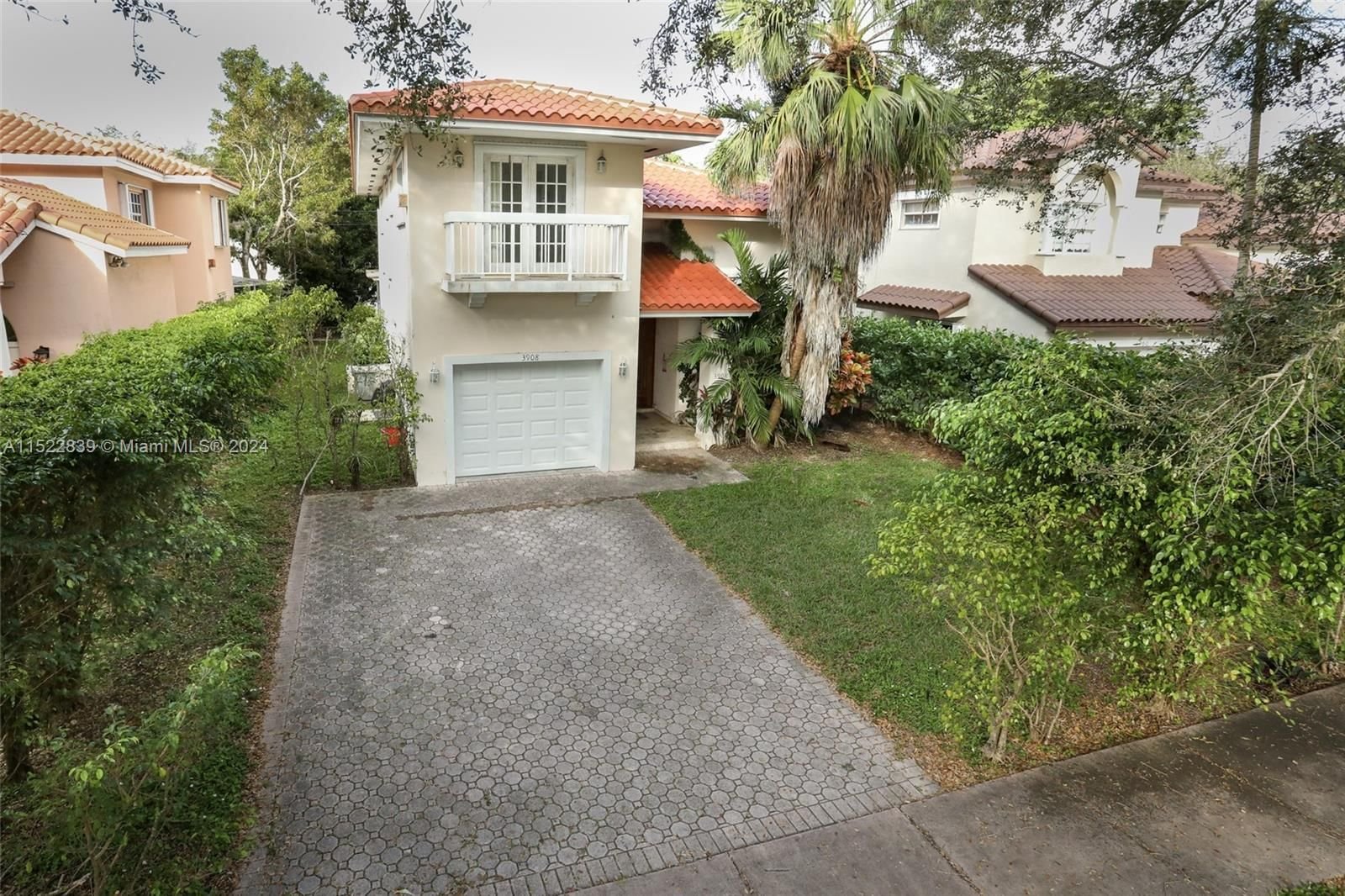 Real estate property located at 3908 ANDERSON RD, Miami-Dade County, CORAL GABLES COUNTRY CLUB, Coral Gables, FL
