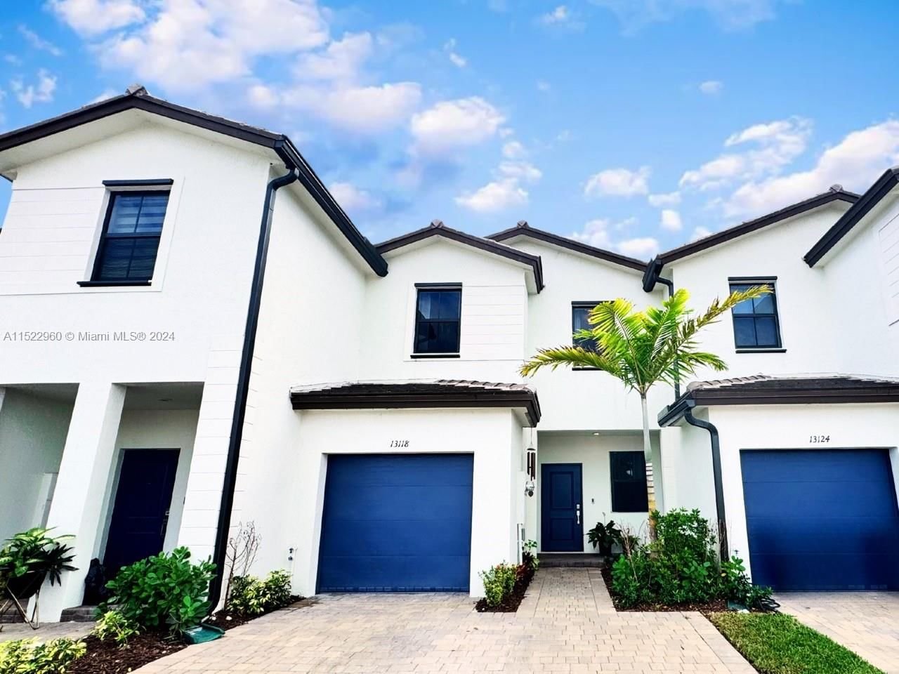 Real estate property located at 13118 232nd Ter #13118, Miami-Dade County, Kendall Assemblage South, Miami, FL