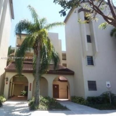 Real estate property located at 8933 123rd Ct #407, Miami-Dade County, KENLAND WALK CONDO III, Miami, FL