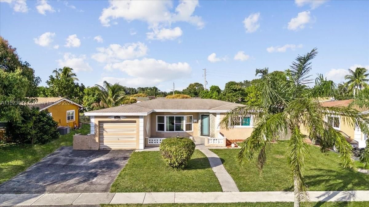 Real estate property located at 4601 42nd St, Broward County, OAKLAND ESTATES 1ST SEC, Lauderdale Lakes, FL