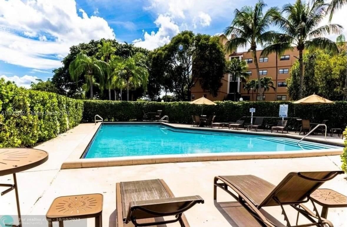 Real estate property located at 701 19th St #503, Broward County, TENNIS CLUB II COURTS CON, Fort Lauderdale, FL