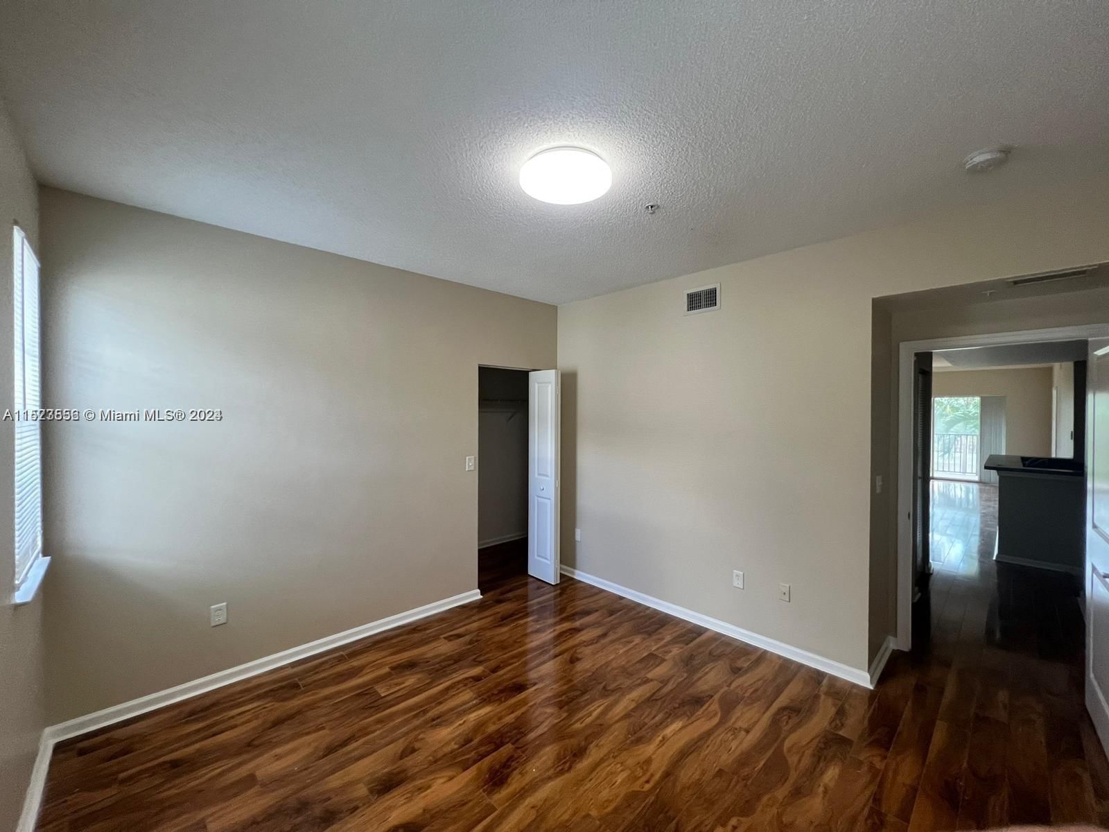 Real estate property located at 5940 Sample Rd #304, Broward, El-ad Poinciana Condo, Coral Springs, FL