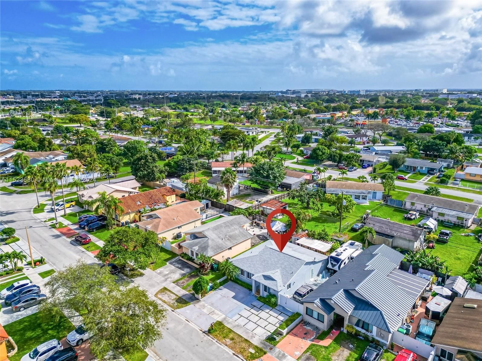 Real estate property located at 11440 185th Ter, Miami-Dade County, GRAPEVINE, Miami, FL