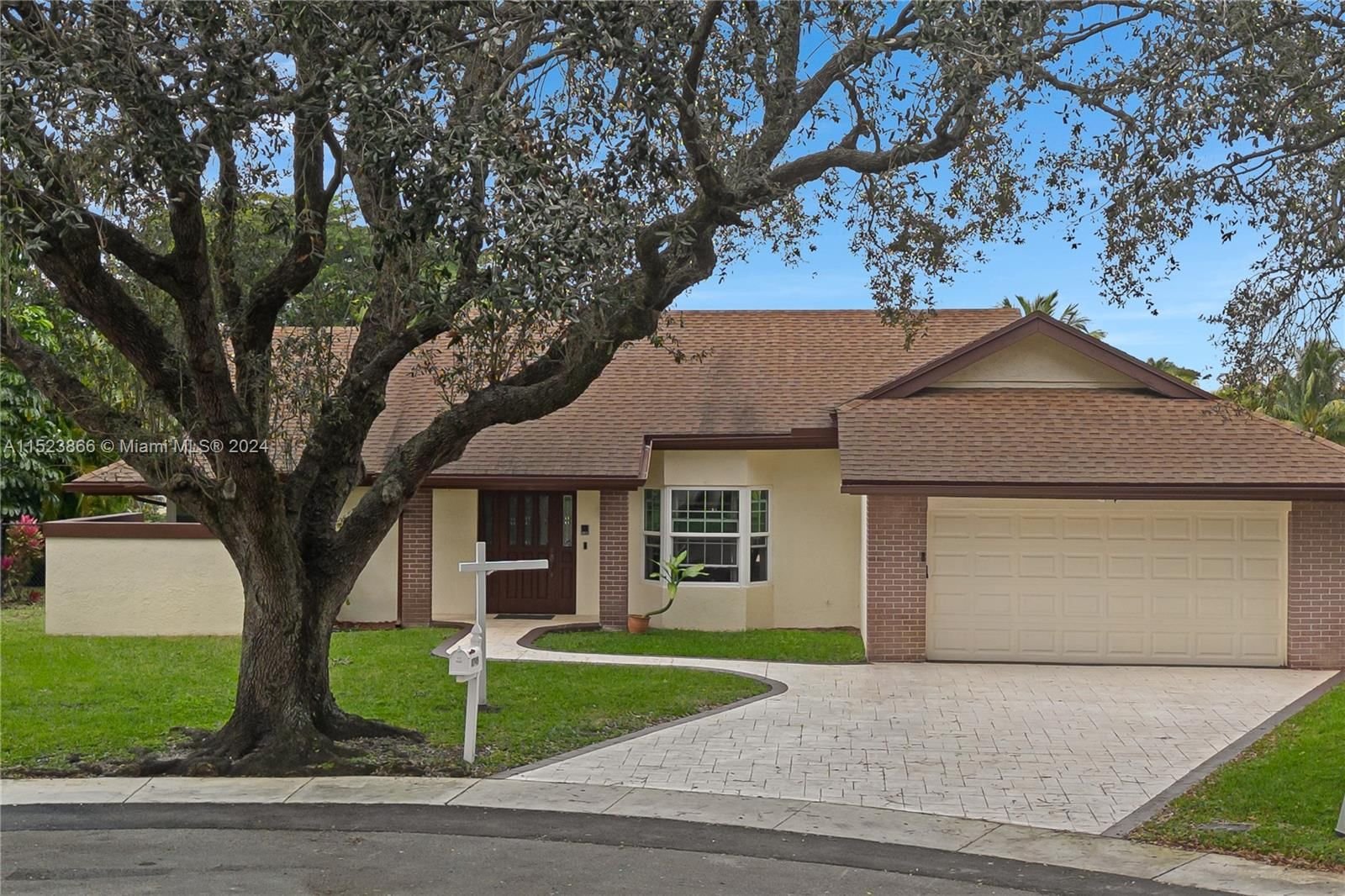 Real estate property located at 8745 57th Pl, Broward County, COUNTRY ADDRESS, Cooper City, FL
