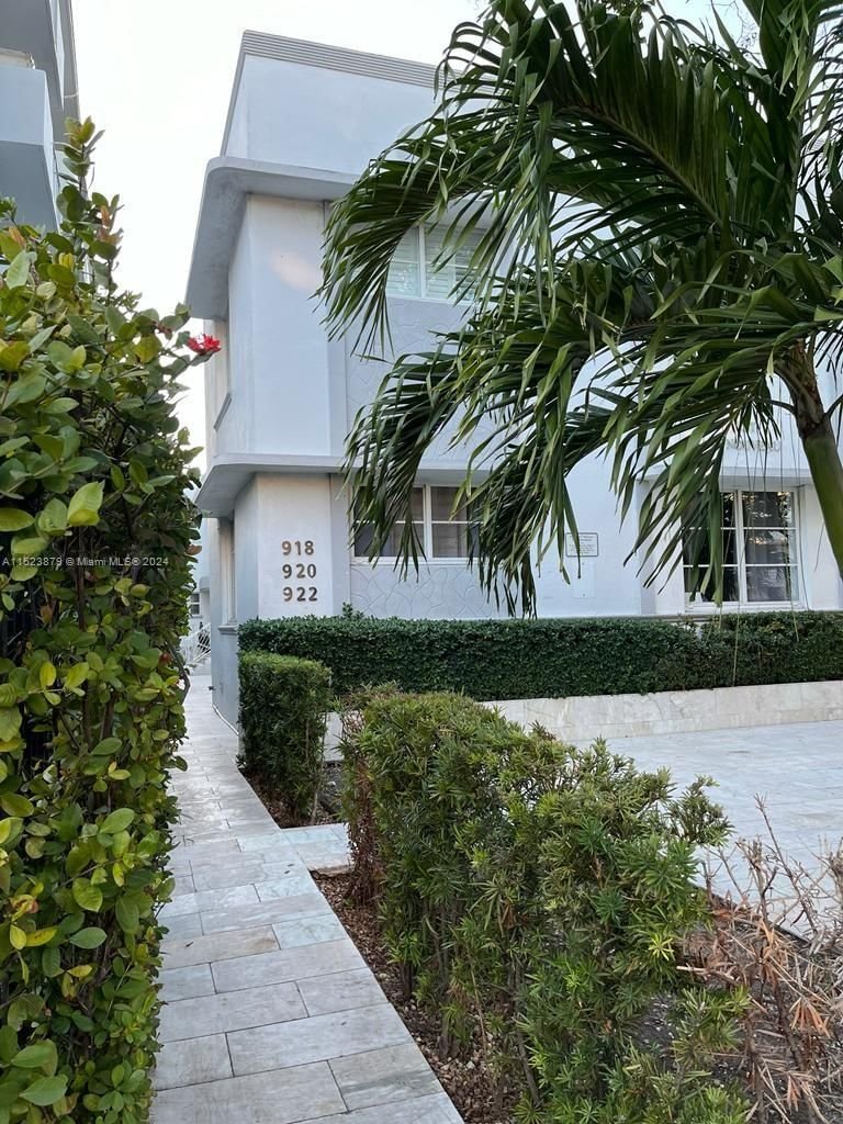 Real estate property located at 920 Jefferson Ave #10, Miami-Dade County, FIRST ART NOUVEAU CONDO, Miami Beach, FL