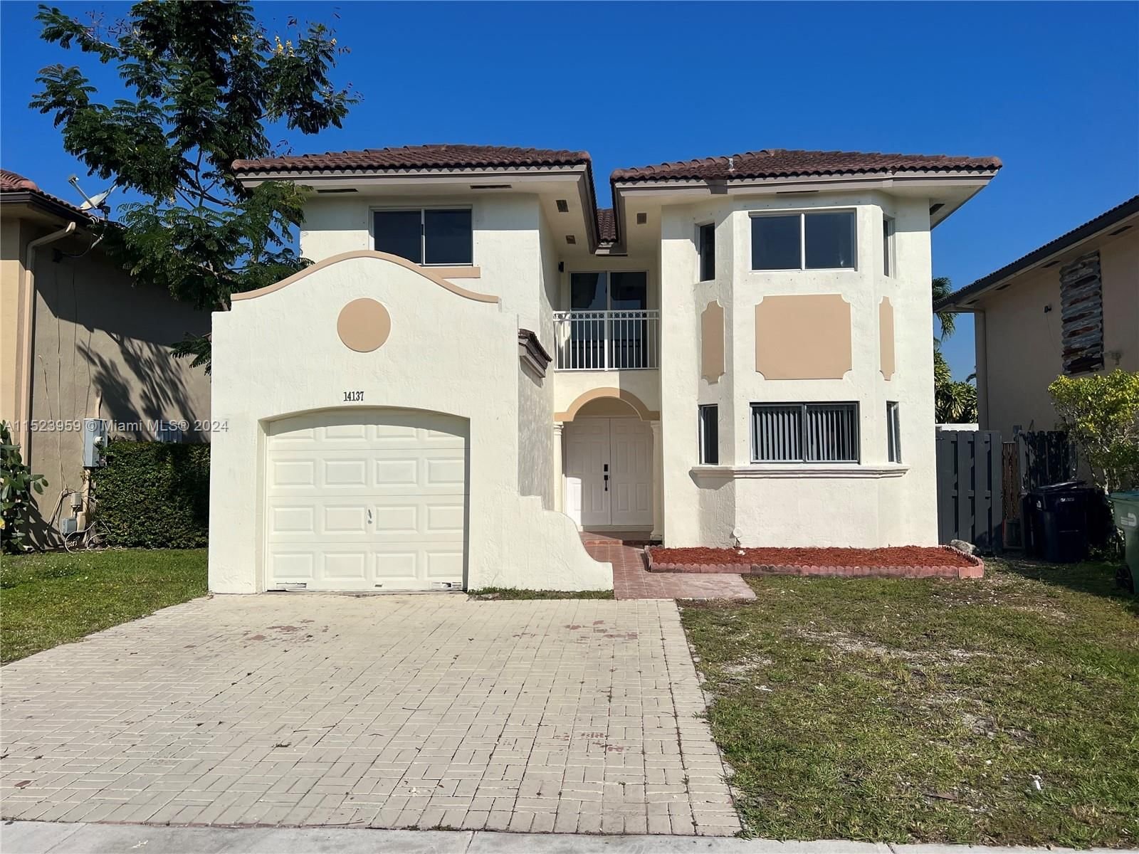 Real estate property located at 14137 164th Ter, Miami-Dade County, LAGUNA PONDS SEC 2, Miami, FL
