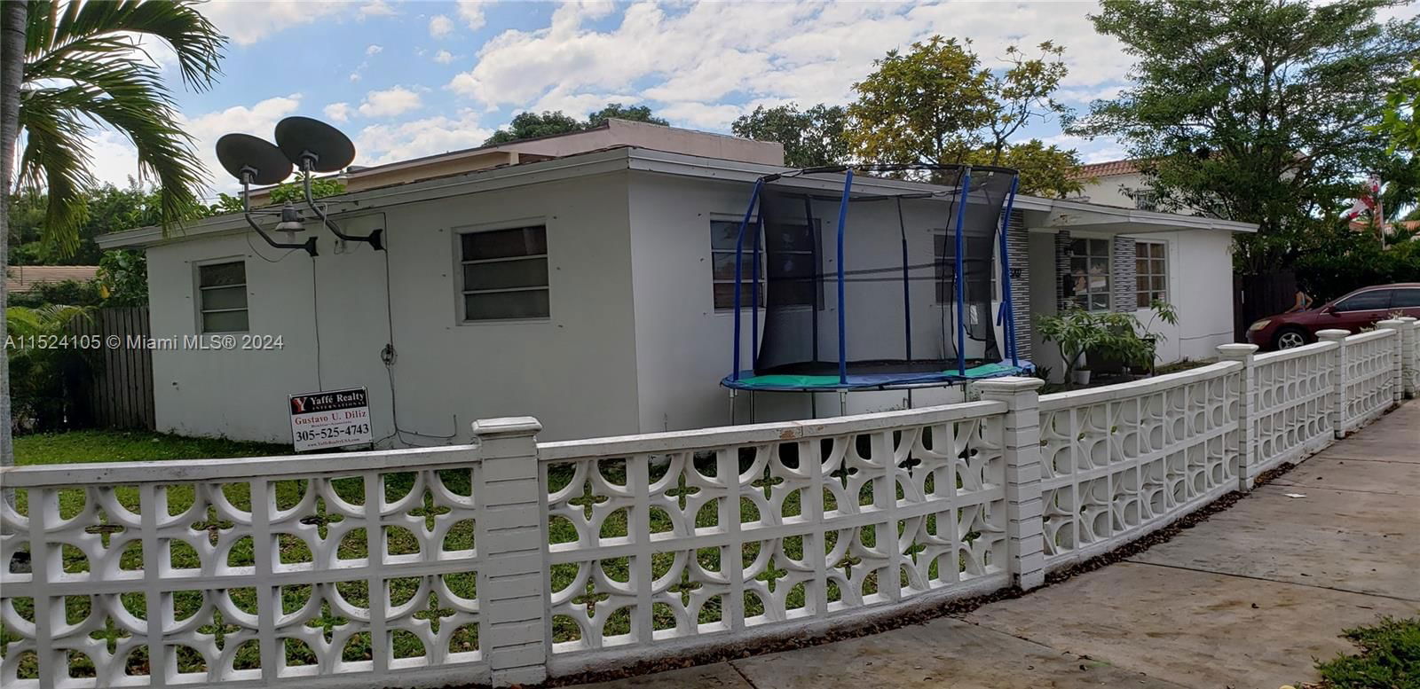 Real estate property located at 3202 3 St., Miami-Dade, AUBURNDALE AMD, Miami, FL