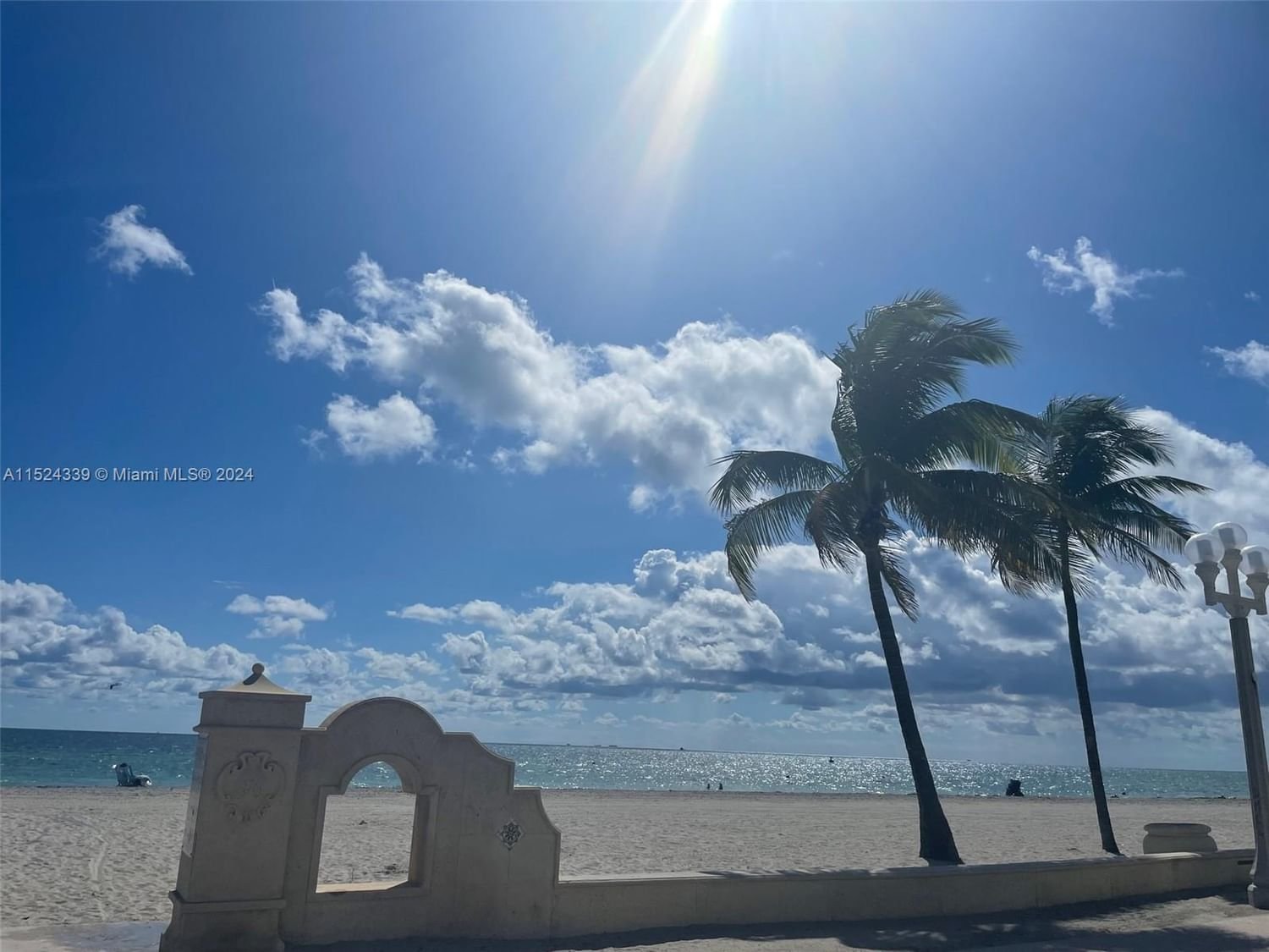 Real estate property located at 326 Wilson St #206, Broward County, SEA CREST CONDO, Hollywood, FL