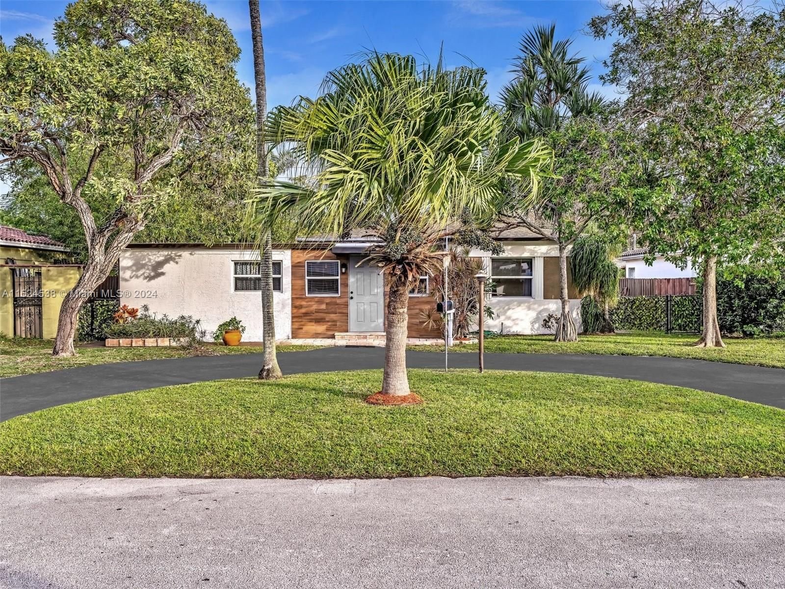 Real estate property located at 1419 Funston St, Broward County, SUNSET TRAILS, Hollywood, FL