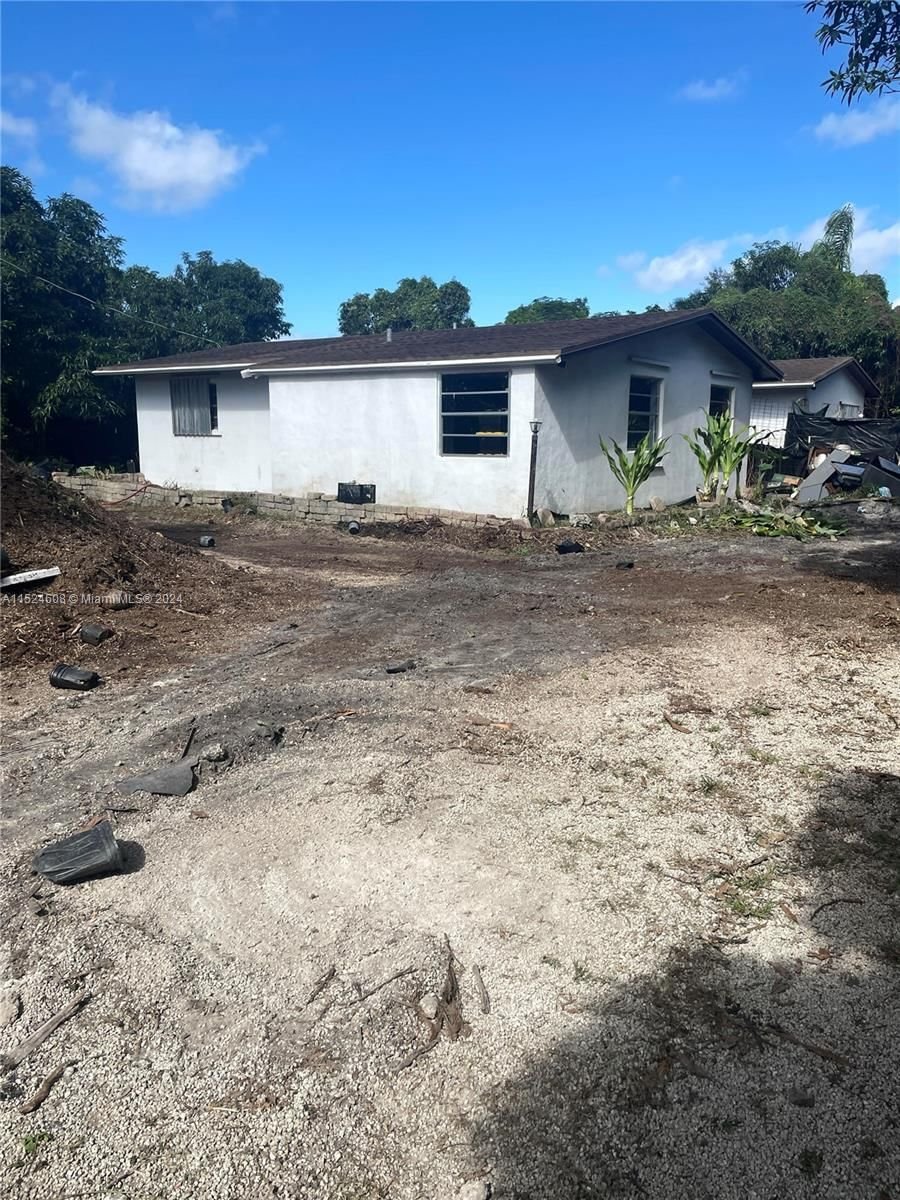 Real estate property located at 18875 248th St, Miami-Dade County, Redlands, Homestead, FL