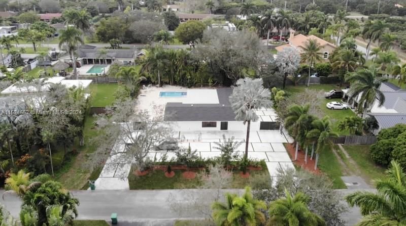 Real estate property located at 27220 165th Ave, Miami-Dade County, MELODY MANOR, Homestead, FL