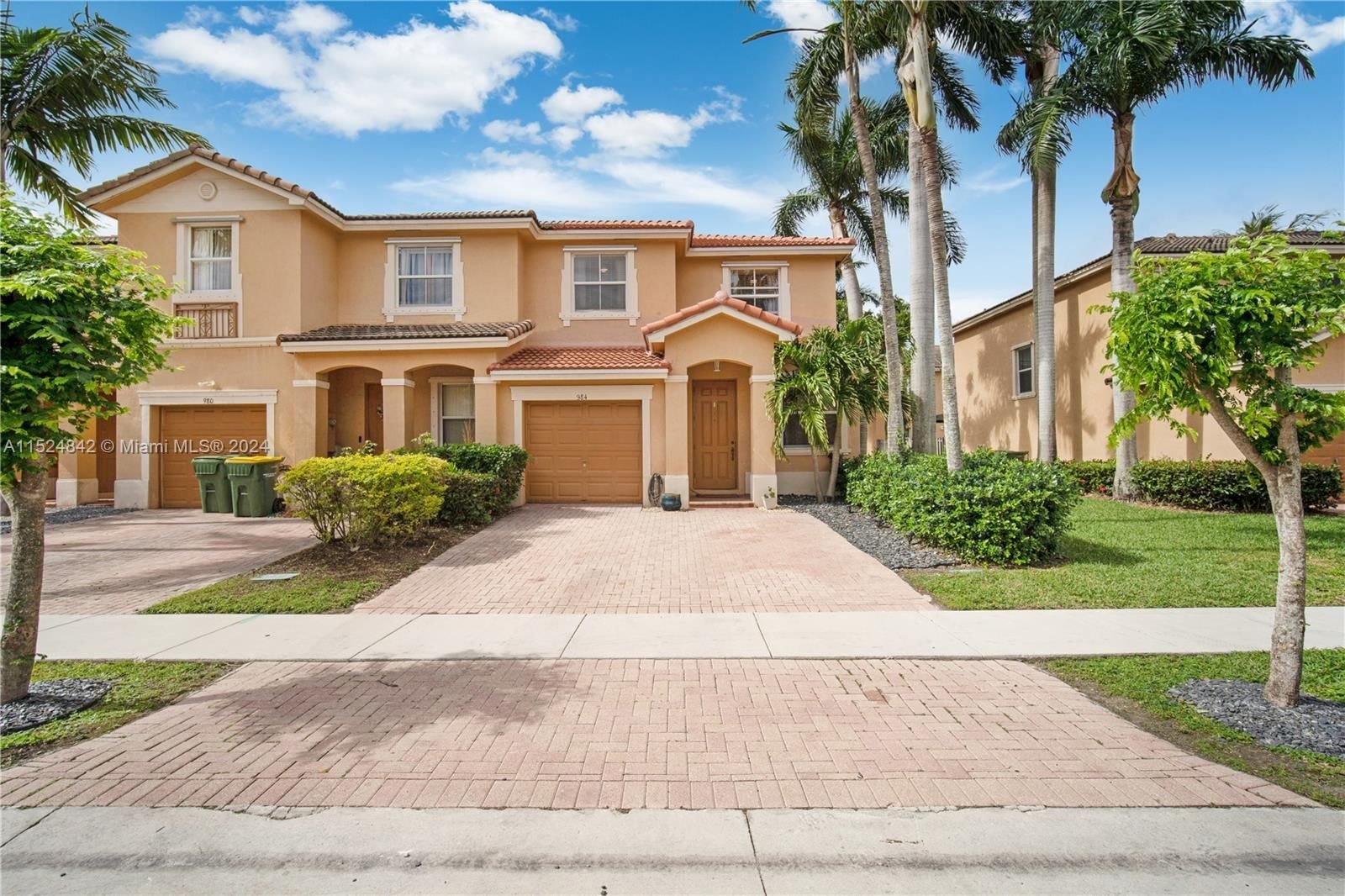 Real estate property located at 984 42nd Ave, Miami-Dade County, FLORIDIAN ISLES SOUTH, Homestead, FL