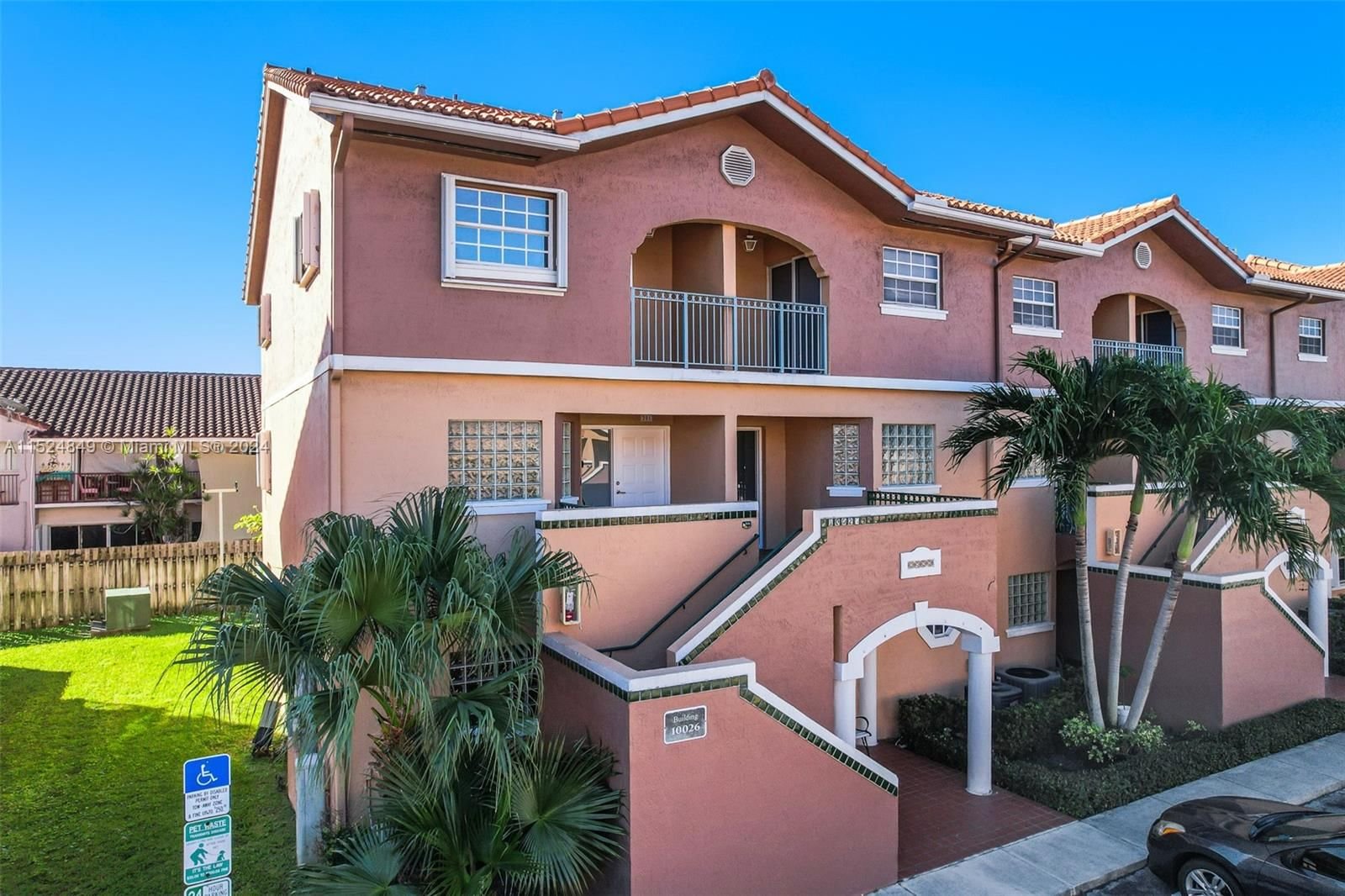 Real estate property located at 10026 Hammocks Blvd #201-6, Miami-Dade County, BLOSSOMS AT THE HAMMOCKS, Miami, FL