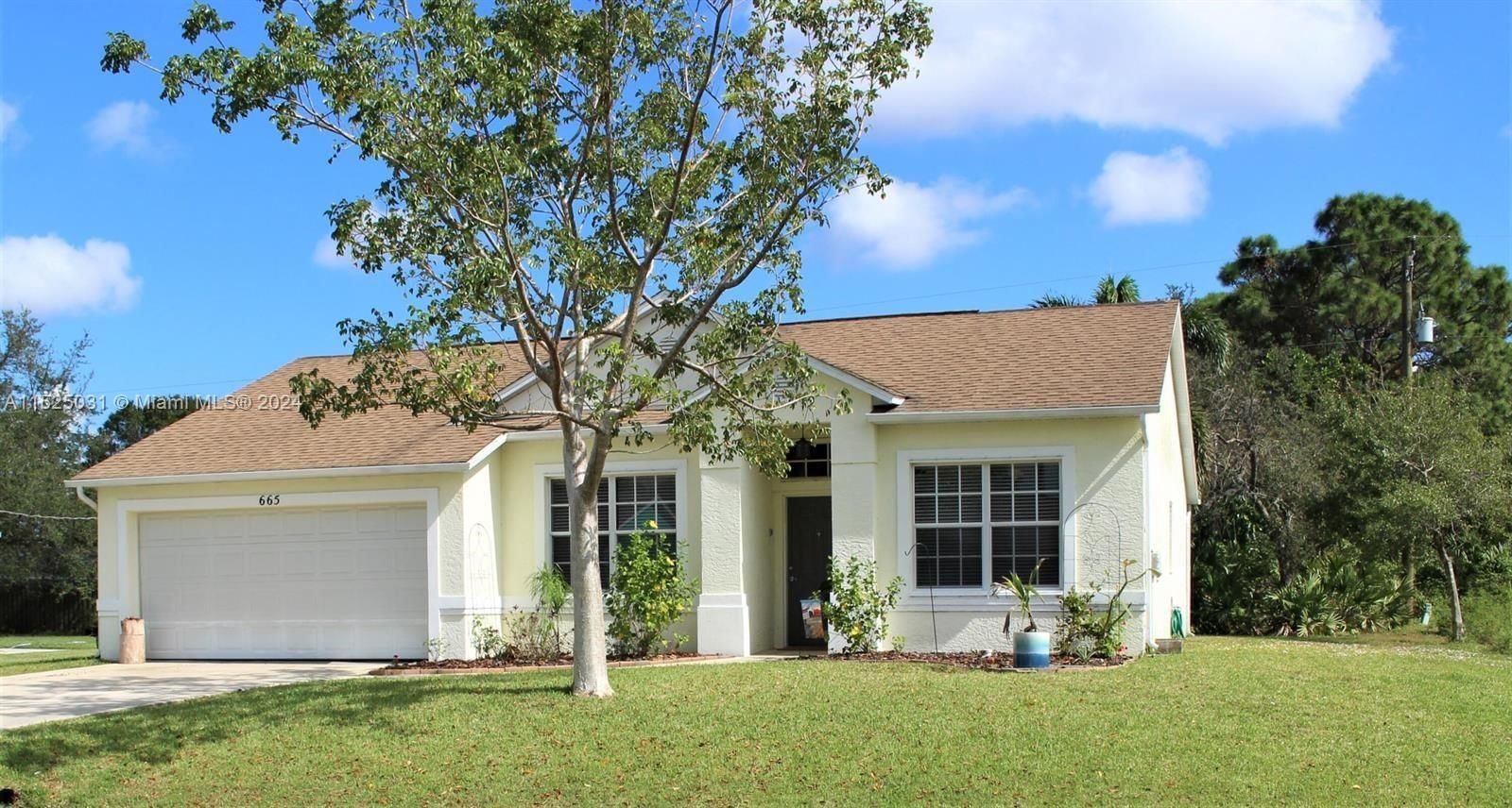 Real estate property located at 665 Horizon Ln, St Lucie County, PORT ST LUCIE SECTION 26, Port St. Lucie, FL