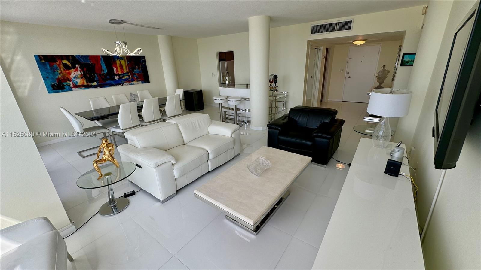 Real estate property located at 900 Bay Dr #525, Miami-Dade County, KING COLE CONDO, Miami Beach, FL