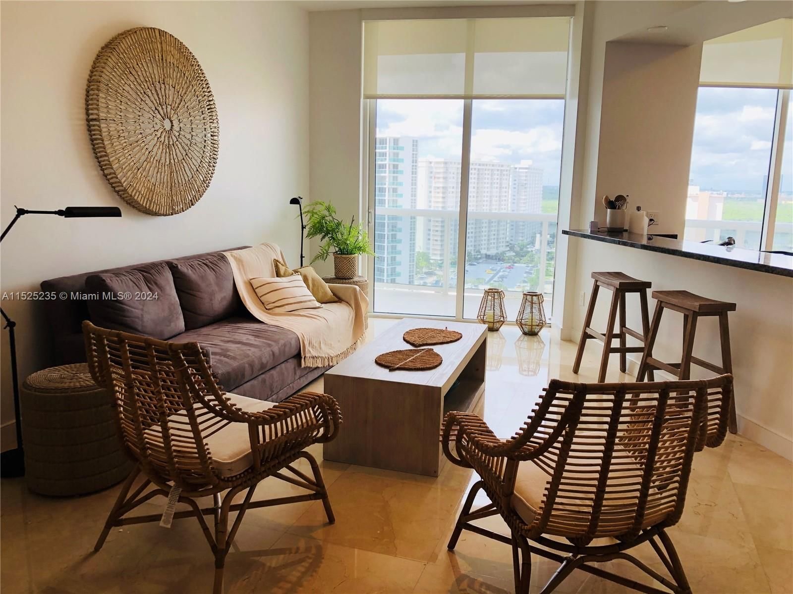 Real estate property located at 15811 Collins Ave #1505, Miami-Dade County, TDR TOWER III CONDO, Sunny Isles Beach, FL
