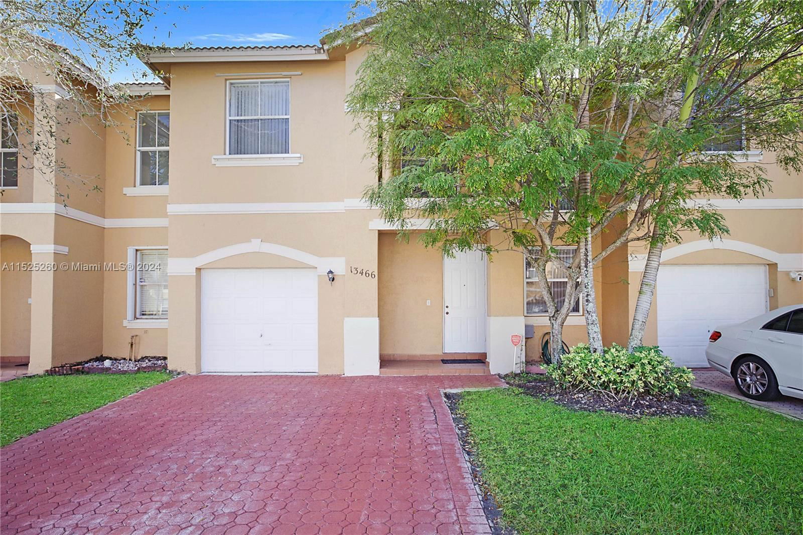 Real estate property located at 13466 8th St, Broward County, PEMBROKE FALLS PHASE 3, Pembroke Pines, FL