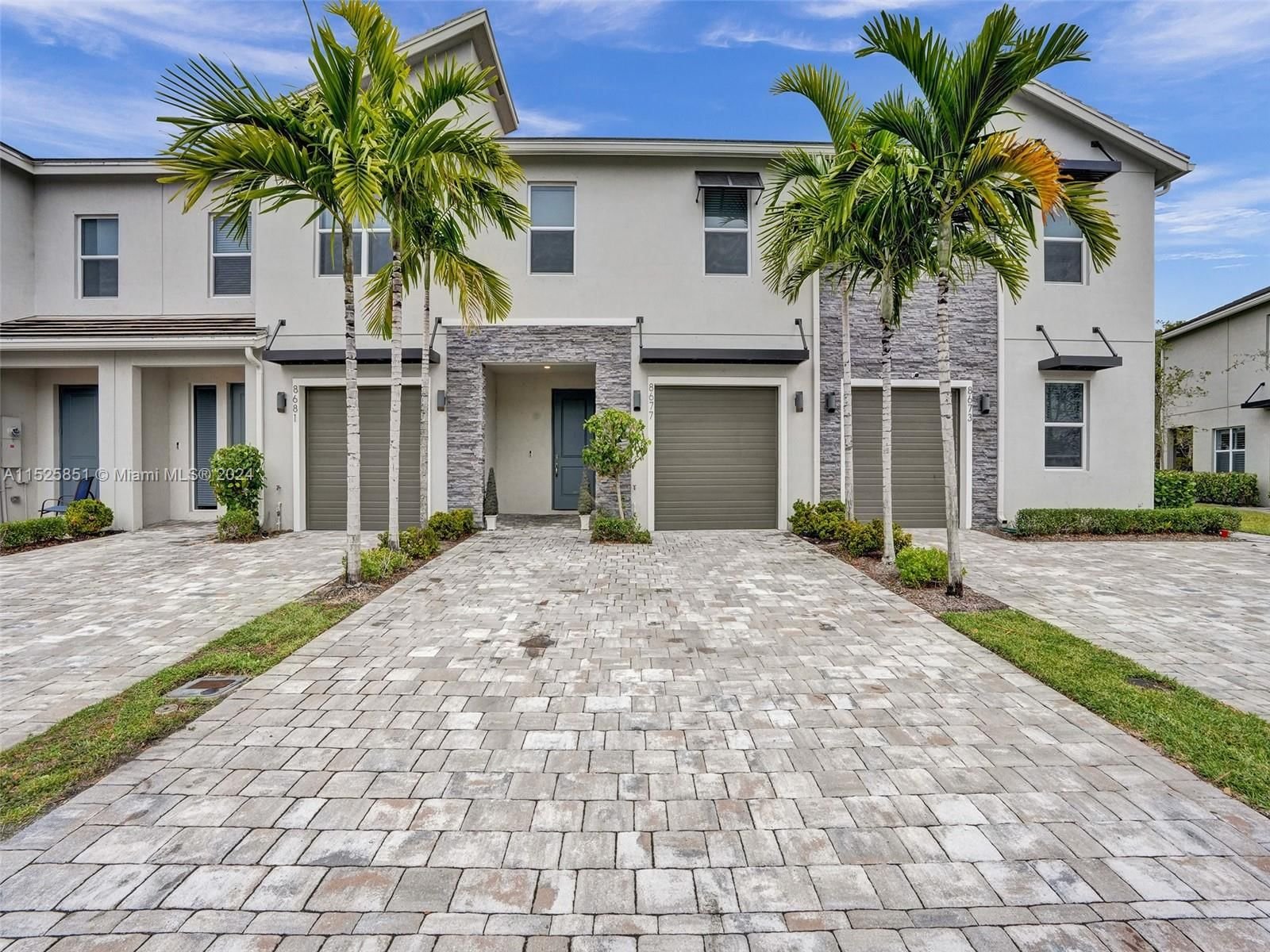 Real estate property located at 8677 Via Mar Rosso #8677, Palm Beach County, TOWN COMMONS PUD REPLAT, Lake Worth, FL