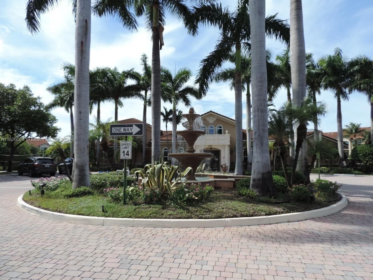 Real estate property located at 1020 Villa Ln #1020, Palm Beach County, Mirabella Villa Del Sol, Boynton Beach, FL
