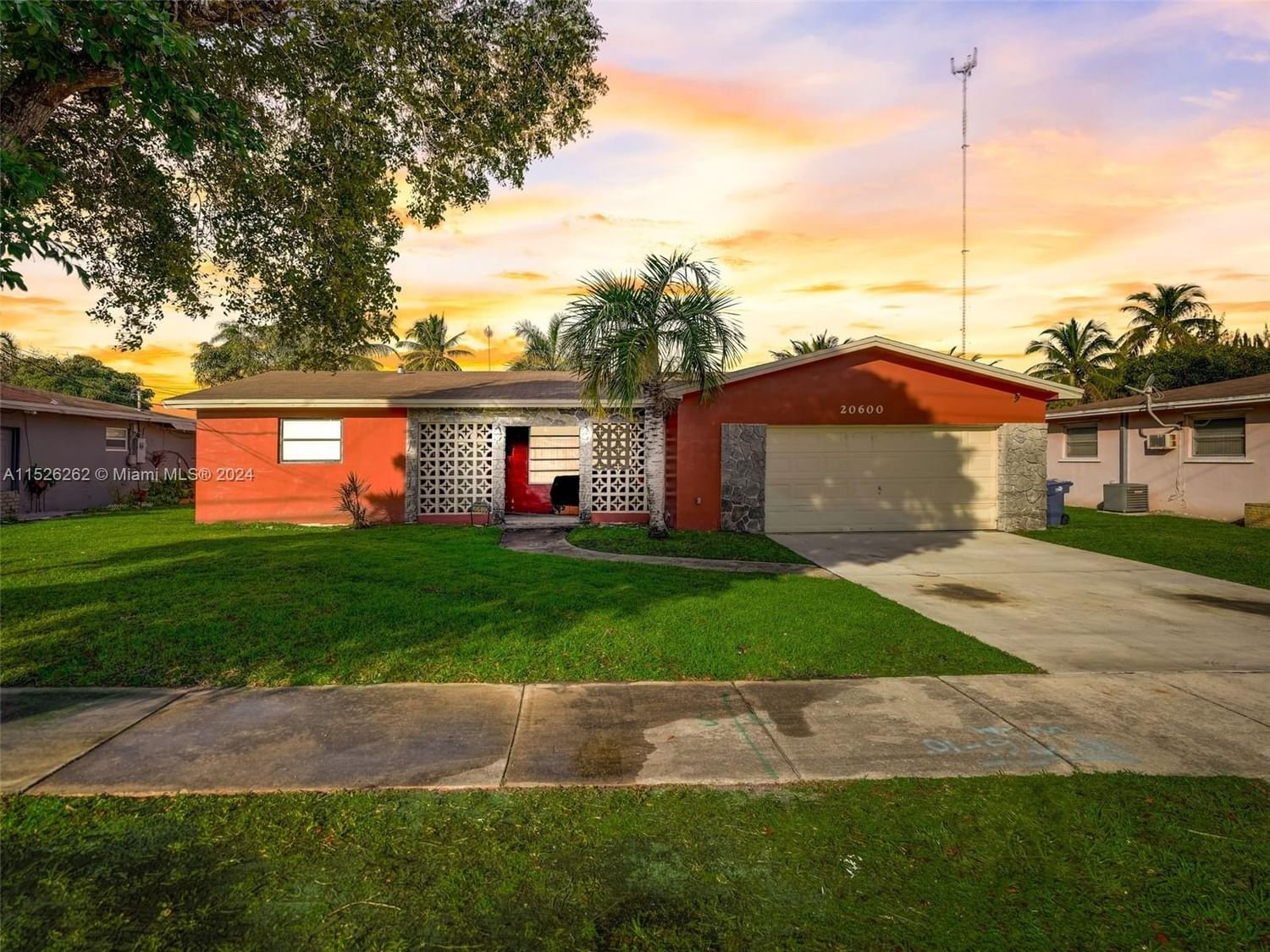 Real estate property located at 20600 2nd Ct, Miami-Dade County, ANDOVER, Miami Gardens, FL