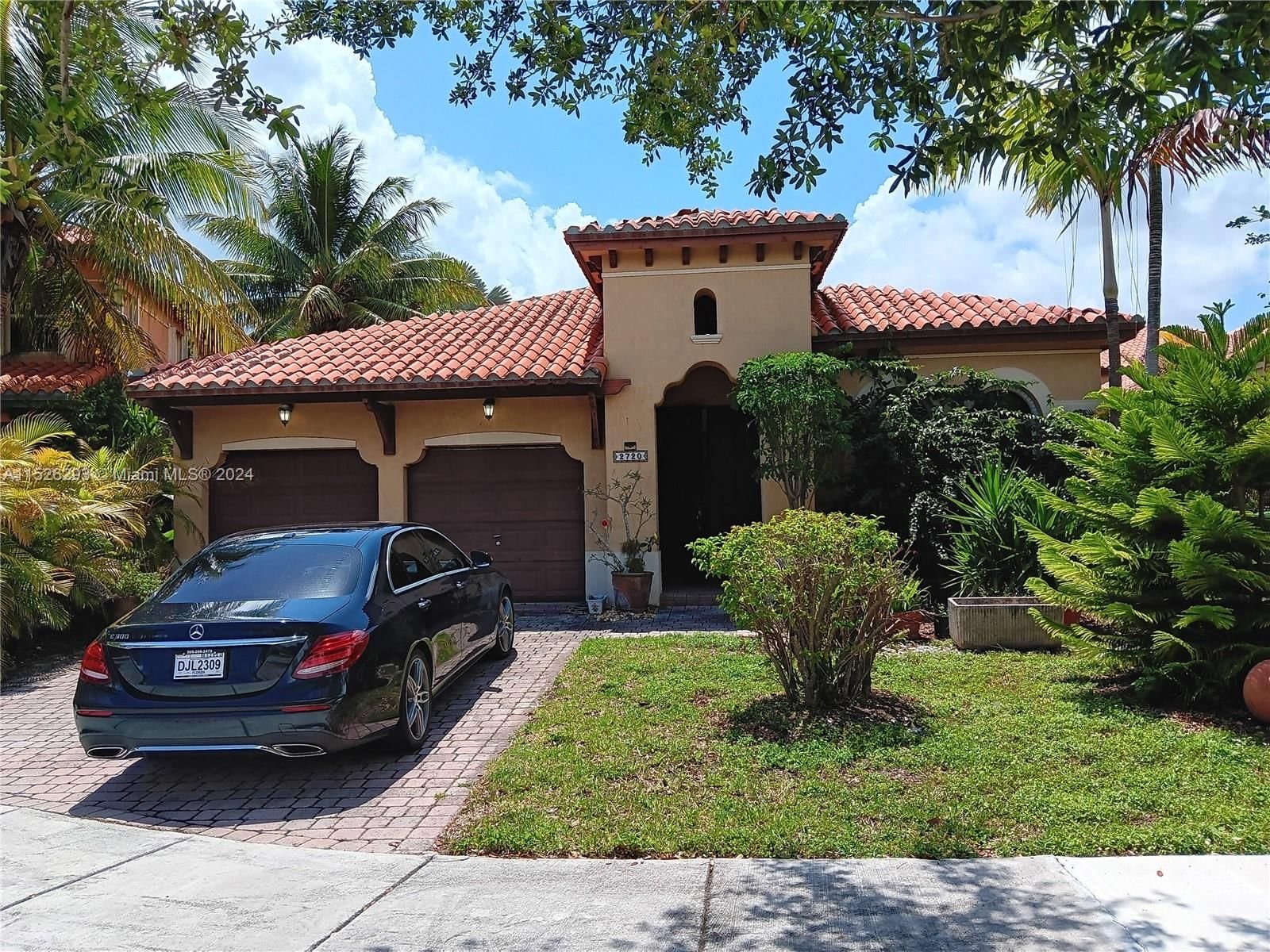 Real estate property located at 2720 154th Ct, Miami-Dade County, EGRET LAKES ESTATES SECT, Miami, FL