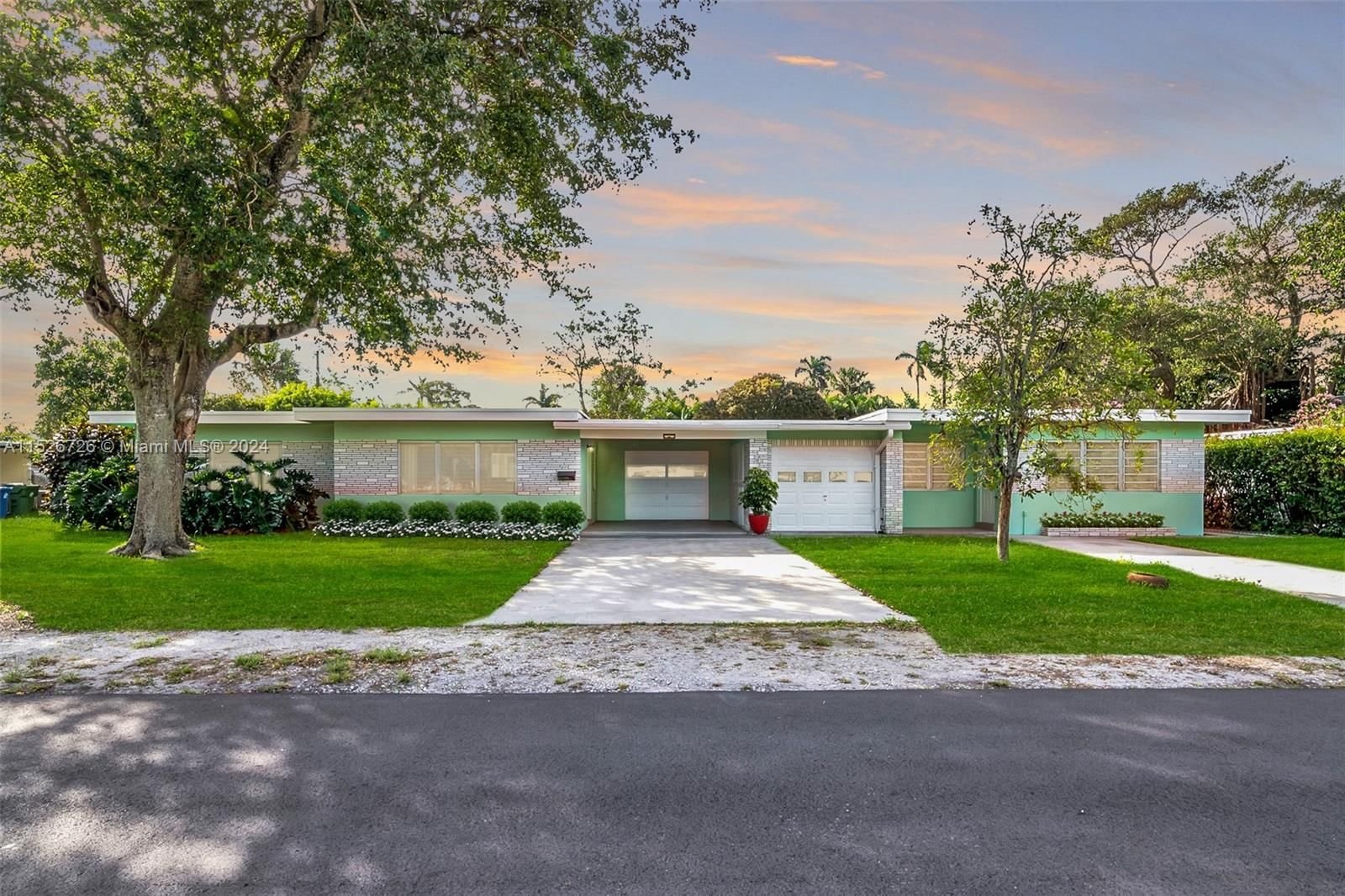 Real estate property located at 1020 29th St, Broward County, OAK GROVE, Fort Lauderdale, FL