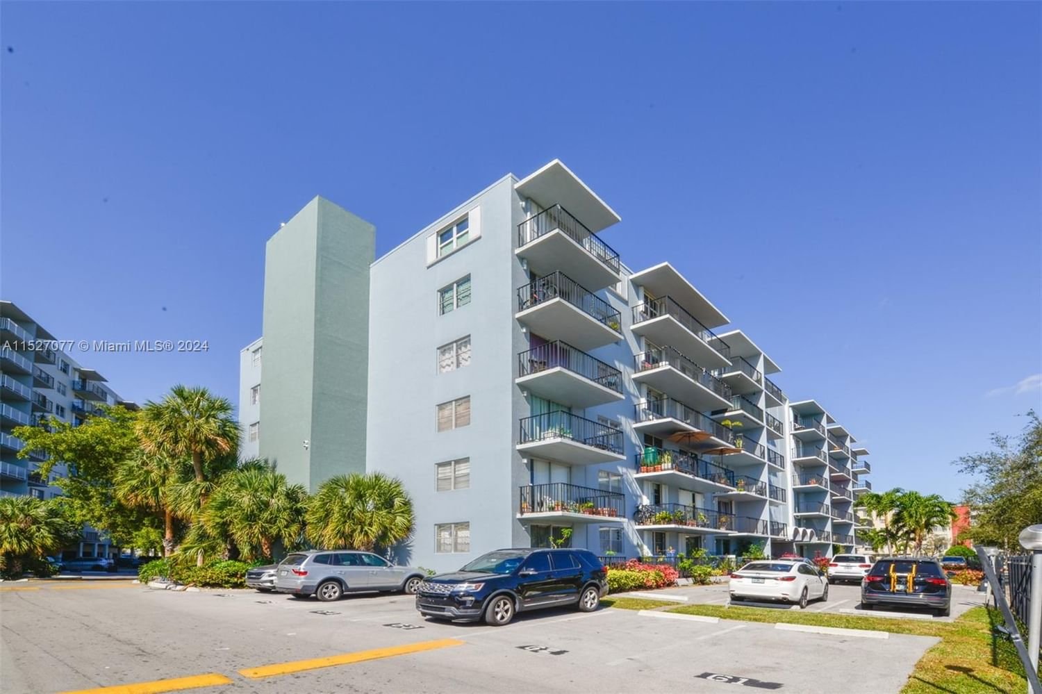 Real estate property located at 12500 15th Ave #503, Miami-Dade County, THREE HORIZONS EAST CONDO, North Miami, FL