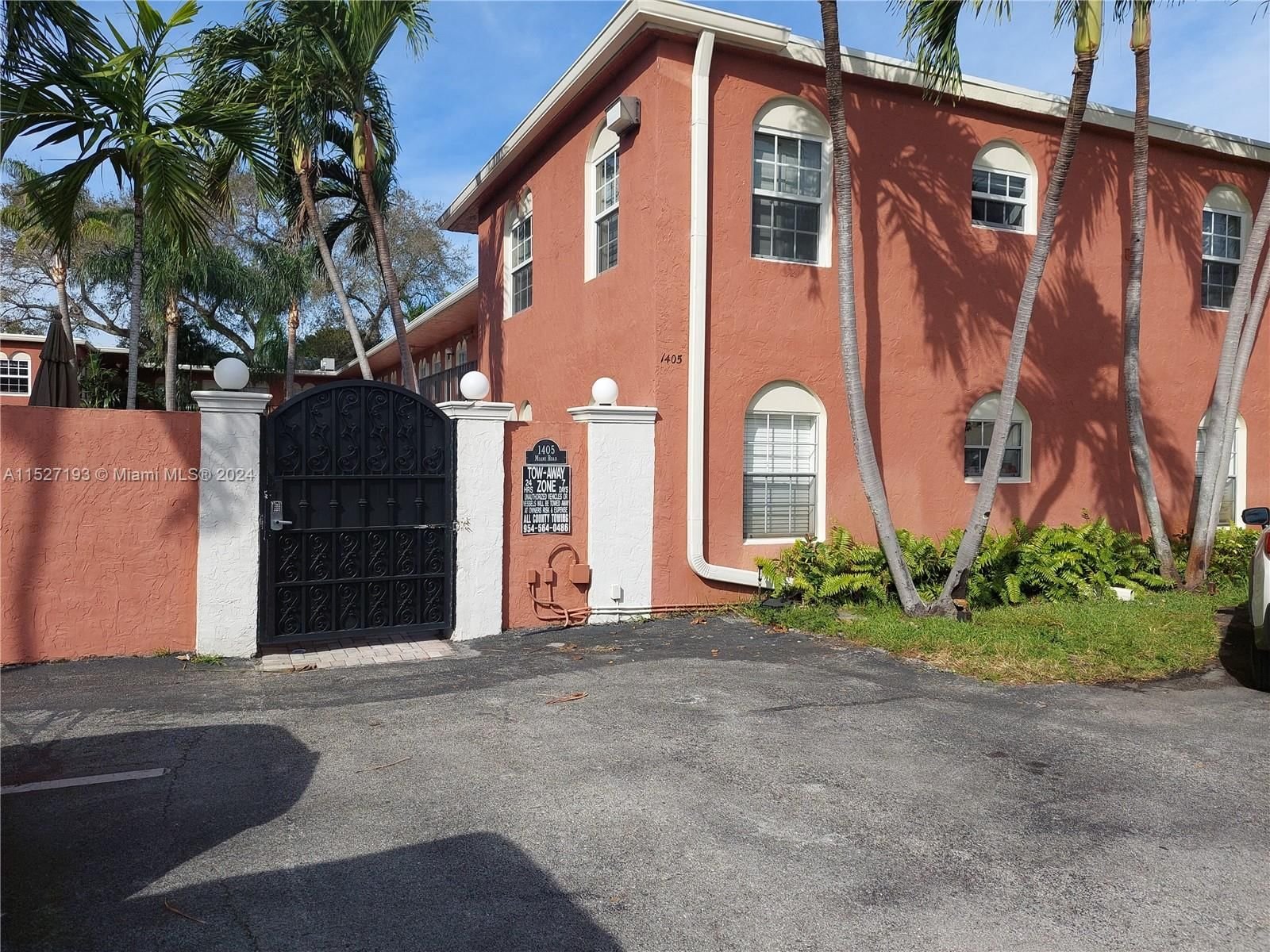 Real estate property located at 1405 Miami Rd #7, Broward County, SEA BREEZE II CONDO, Fort Lauderdale, FL