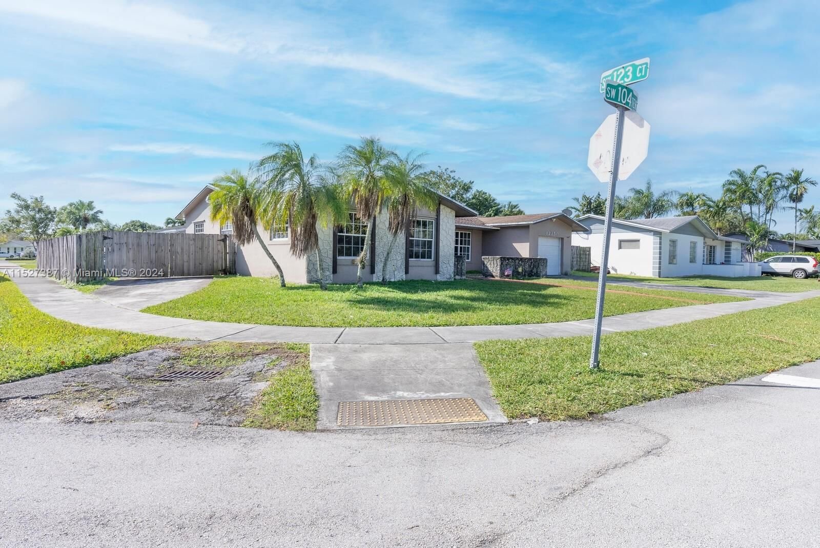 Real estate property located at 12350 104th Ter, Miami-Dade County, DEVON-AIRE ESTATES SEC 6, Miami, FL
