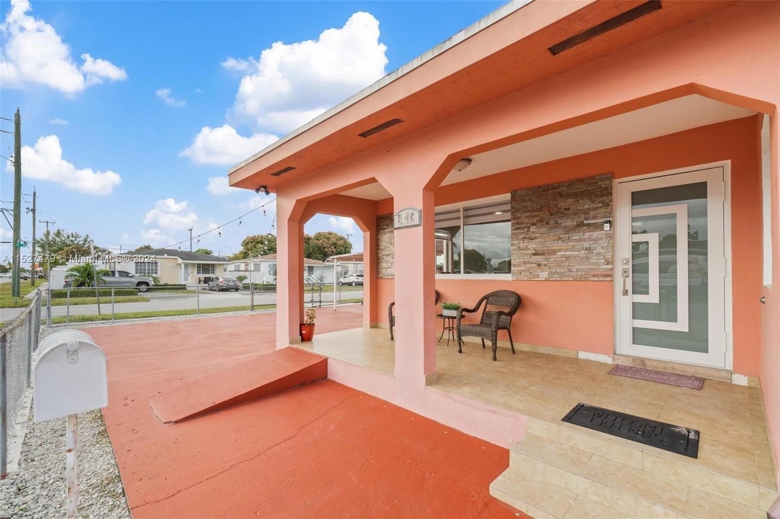 Real estate property located at 4715 8th Ln, Miami-Dade County, INGLESIDE PARK, Hialeah, FL