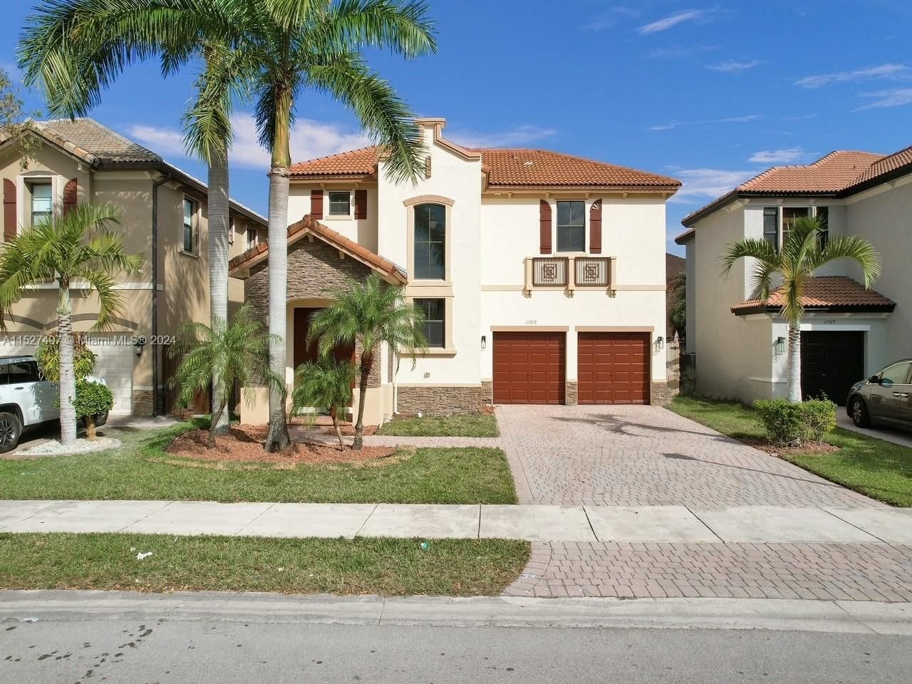 Real estate property located at 11609 236th St, Miami-Dade County, SILVER PALM EAST SEC TWO, Homestead, FL