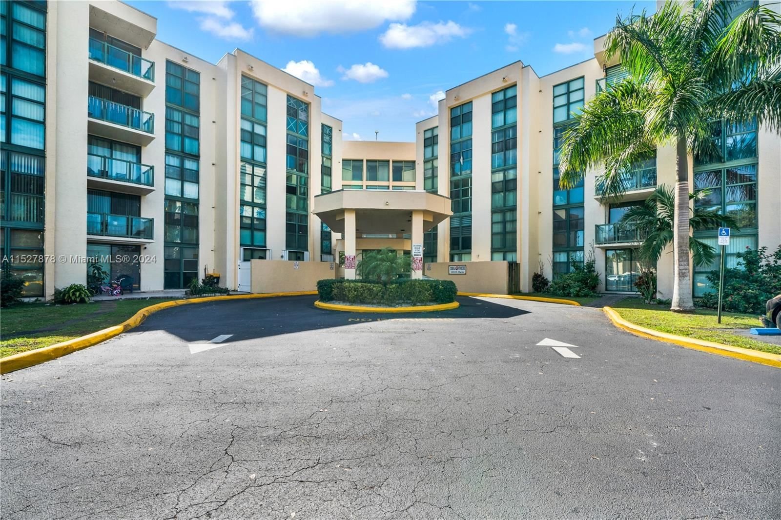 Real estate property located at 2075 122nd Ave #530, Miami-Dade County, CORAL TOWERS CONDO, Miami, FL