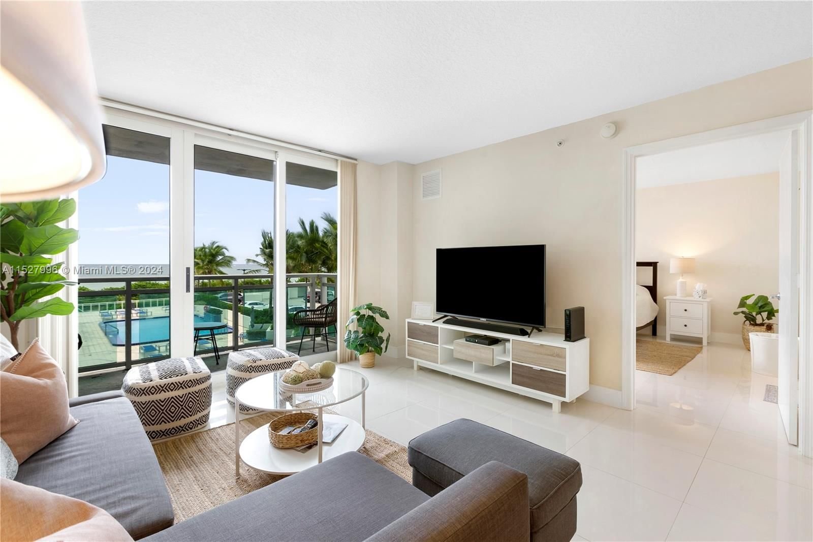 Real estate property located at 6917 Collins Ave #411, Miami-Dade County, THE COLLINS CONDO, Miami Beach, FL