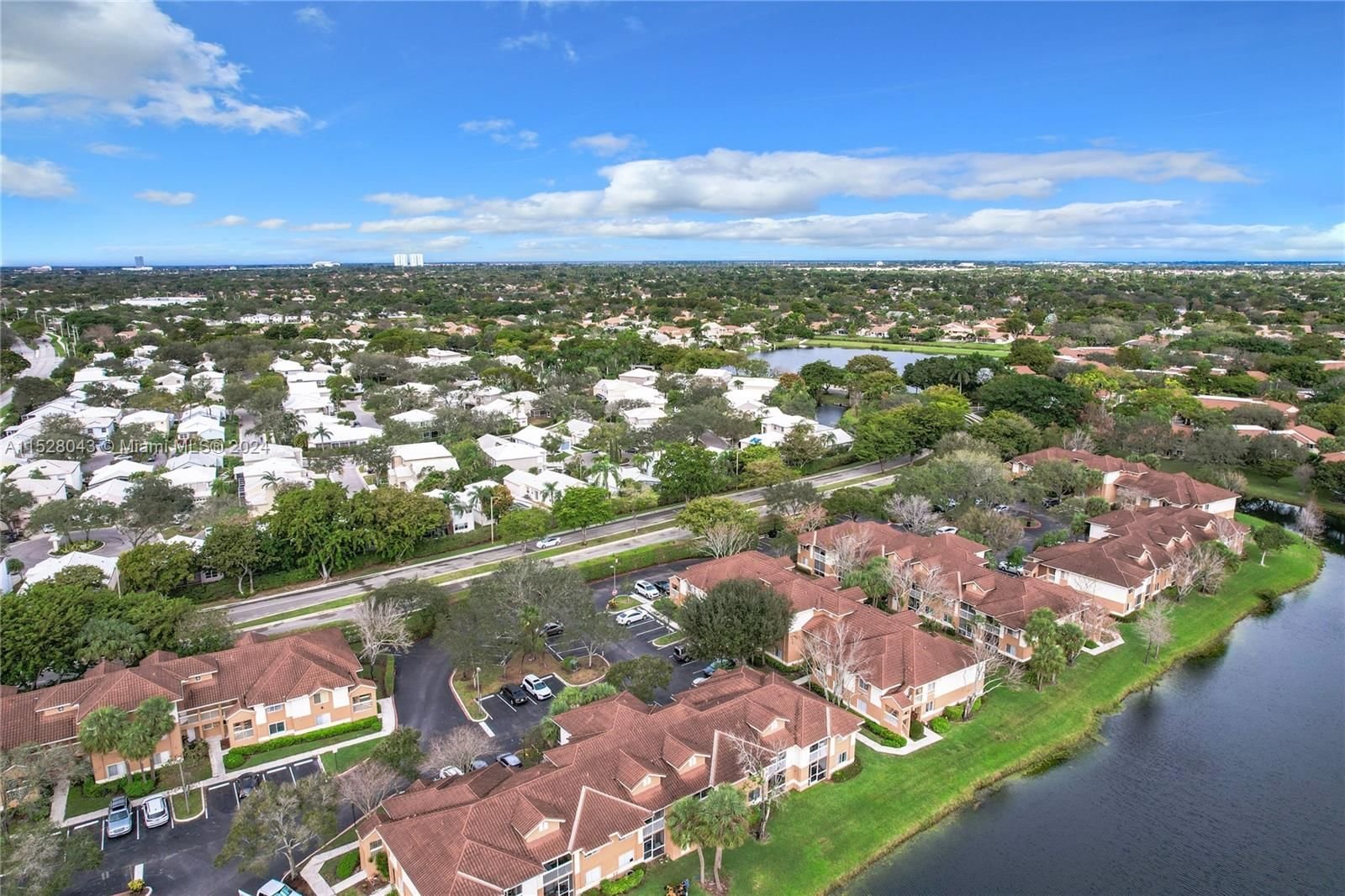 Real estate property located at 804 92nd Ave #804, Broward County, COLONNADES CONDO, Plantation, FL