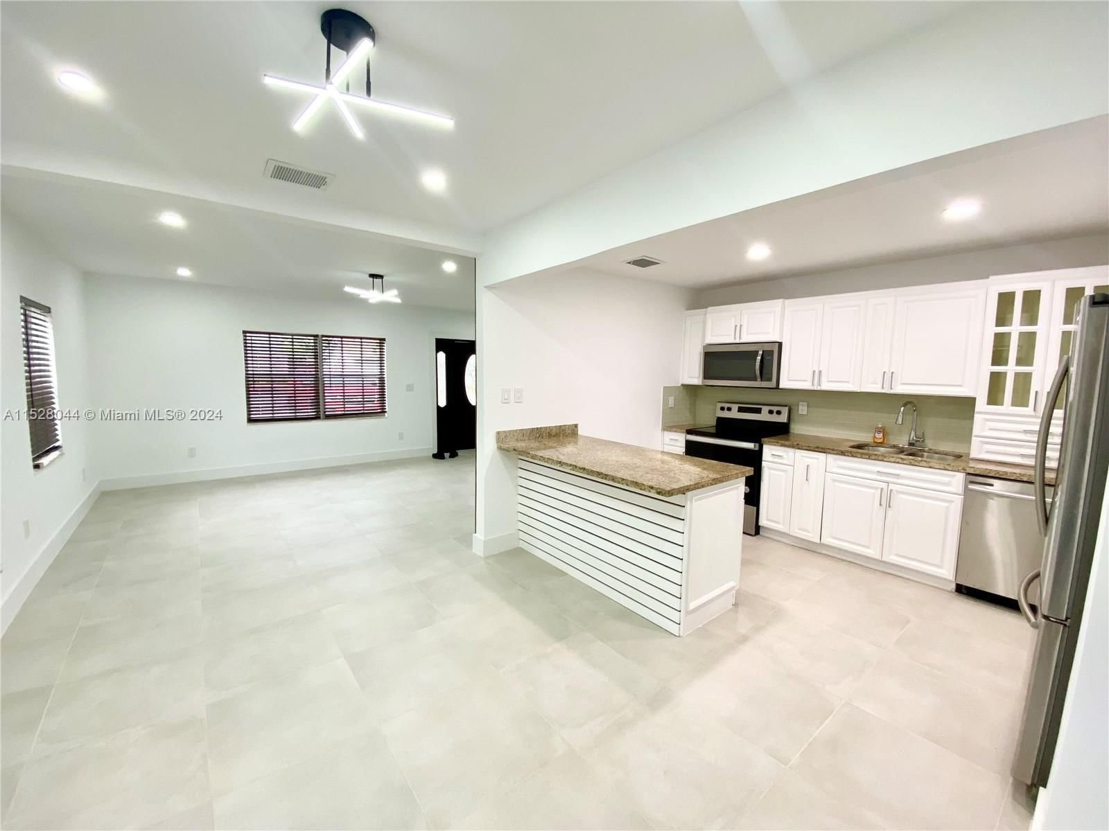 Real estate property located at 340 Tamiami Blvd, Miami-Dade County, FLAGAMI SEC A, Miami, FL