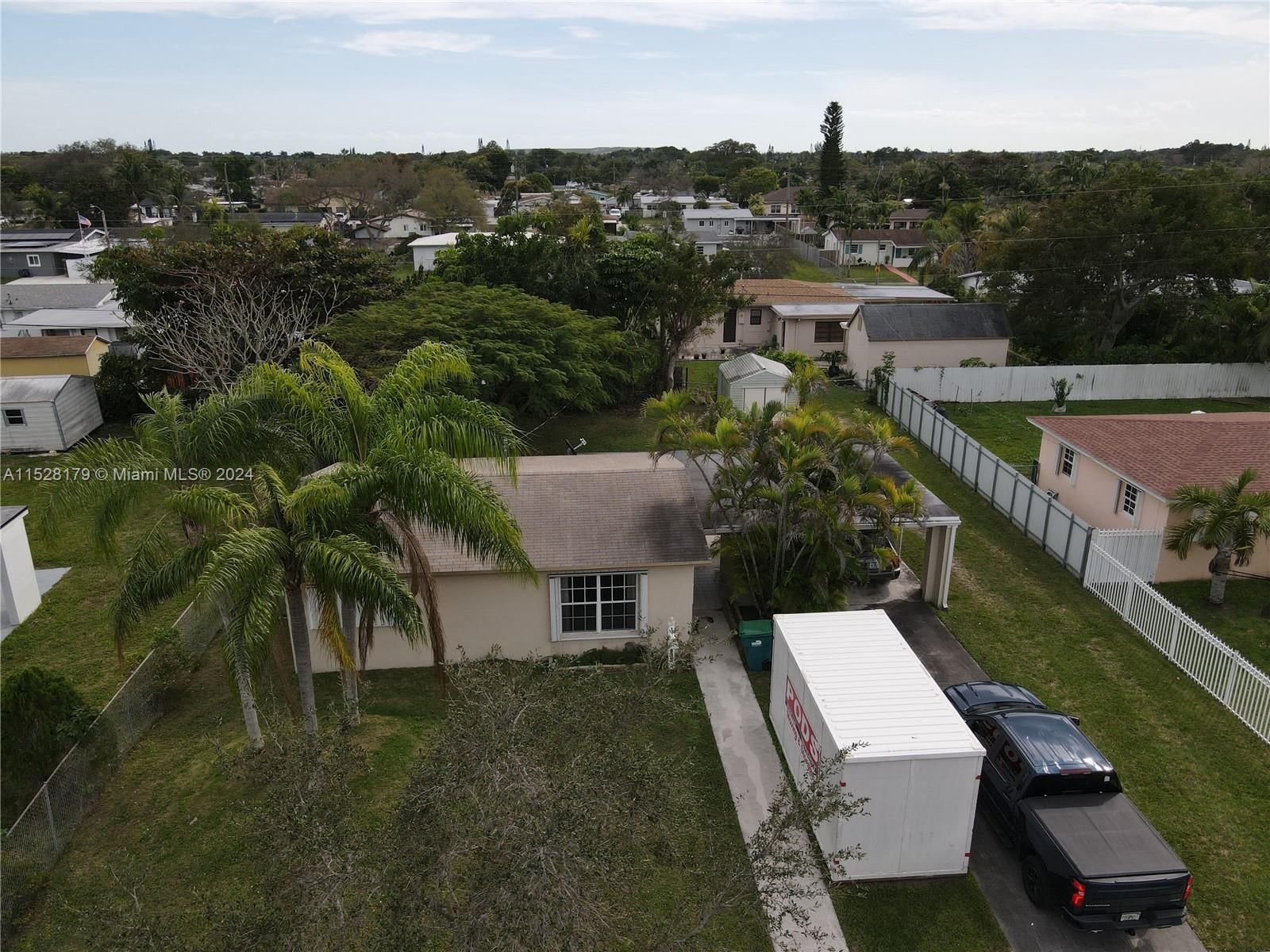 Real estate property located at 9990 Dominican Dr, Miami-Dade County, S CORAL HOMES SEC 3, Cutler Bay, FL