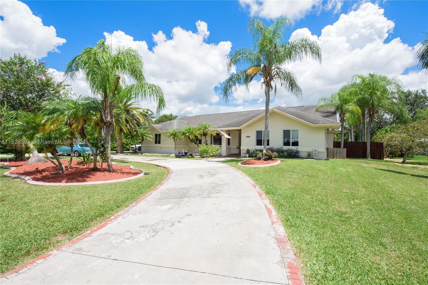 Real estate property located at 16941 277th St, Miami-Dade County, THE REDLANDS SEC 1, Homestead, FL