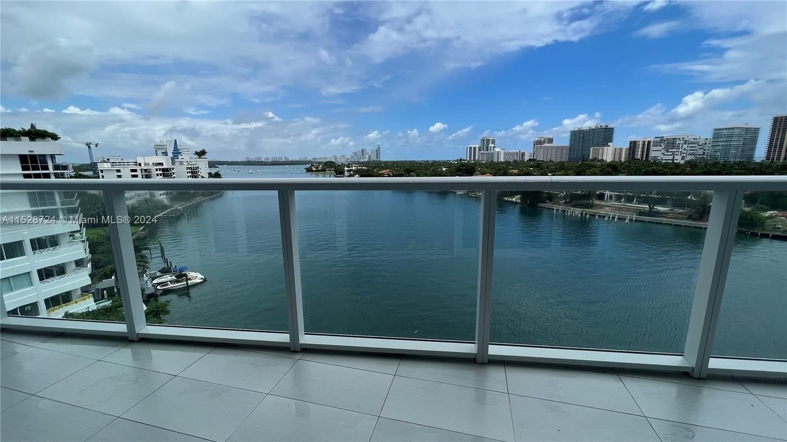 Real estate property located at 9821 Bay Harbor Dr #904, Miami-Dade County, BAY HARBOUR ISLAND, Bay Harbor Islands, FL