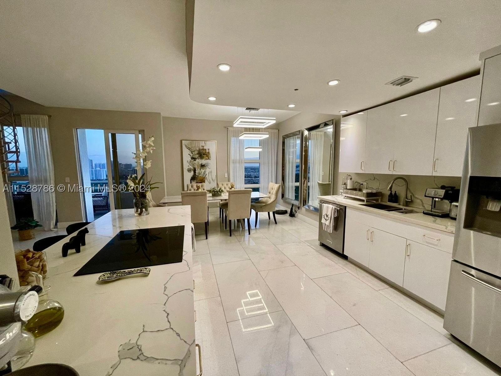 Real estate property located at 20225 34th Ct #2716, Miami-dade, Delvista Towers Condo, Aventura, FL