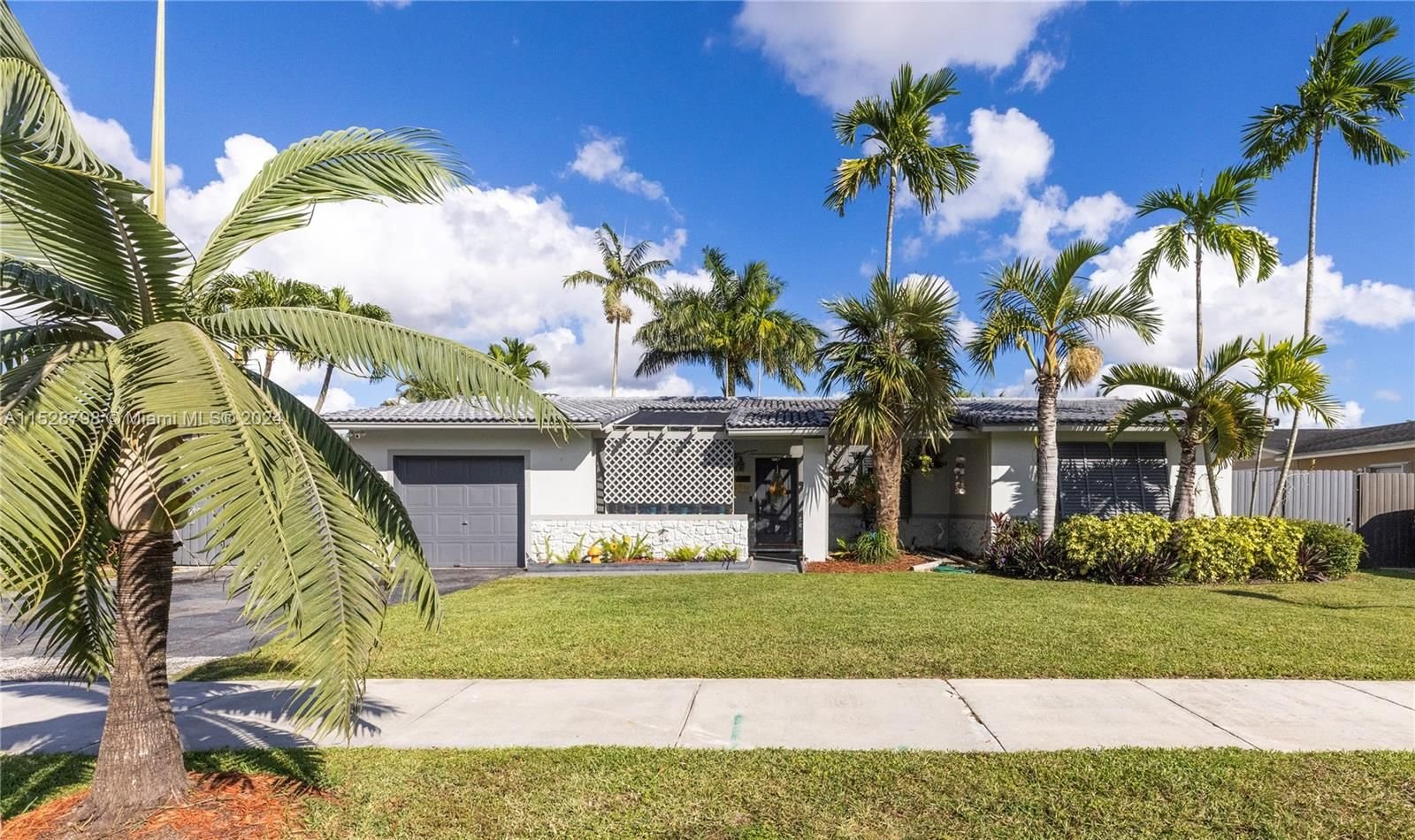 Real estate property located at 7223 134th Pl, Miami-Dade County, WINSTON PARK UNIT 6, Miami, FL