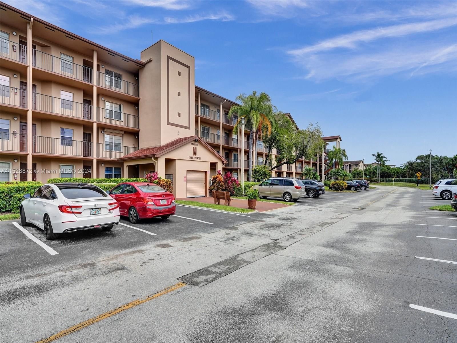 Real estate property located at 12955 16th Ct #401M, Broward County, IVANHOE EAST AT CENTURY V, Pembroke Pines, FL