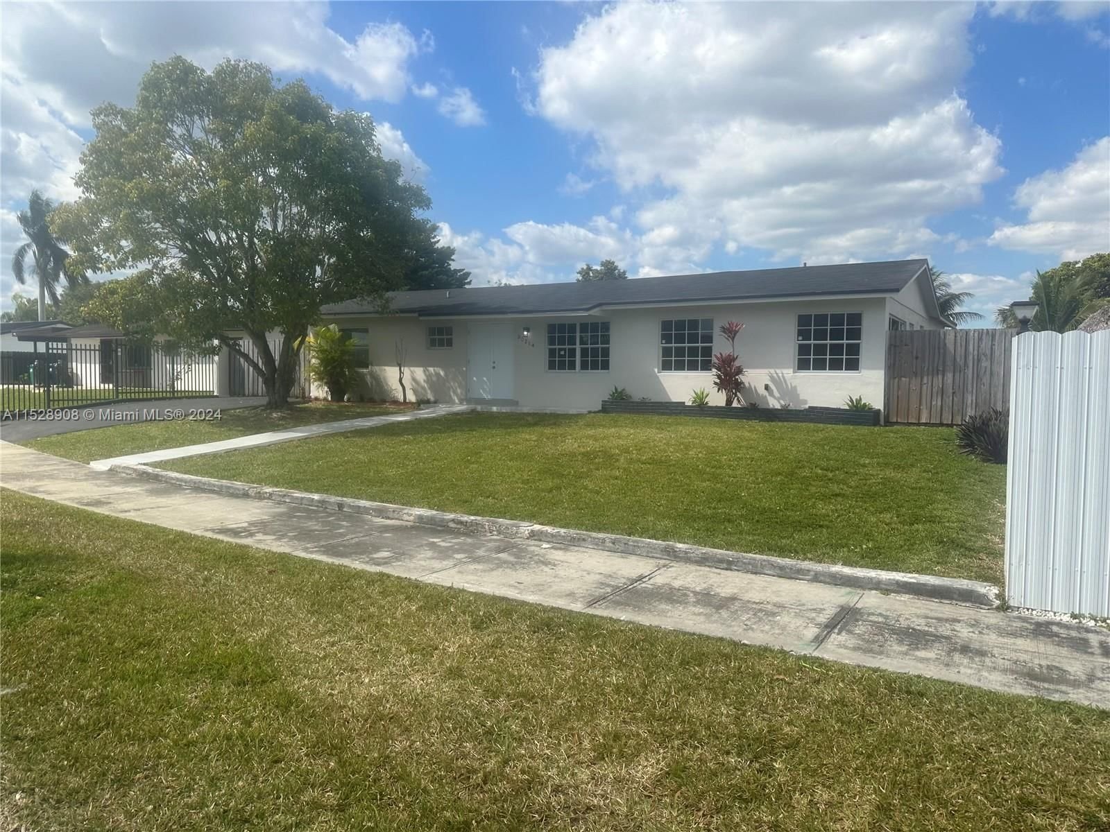 Real estate property located at 30214 154th Ct, Miami-Dade County, PALMLAND HOMES SOUTH NO 7, Homestead, FL