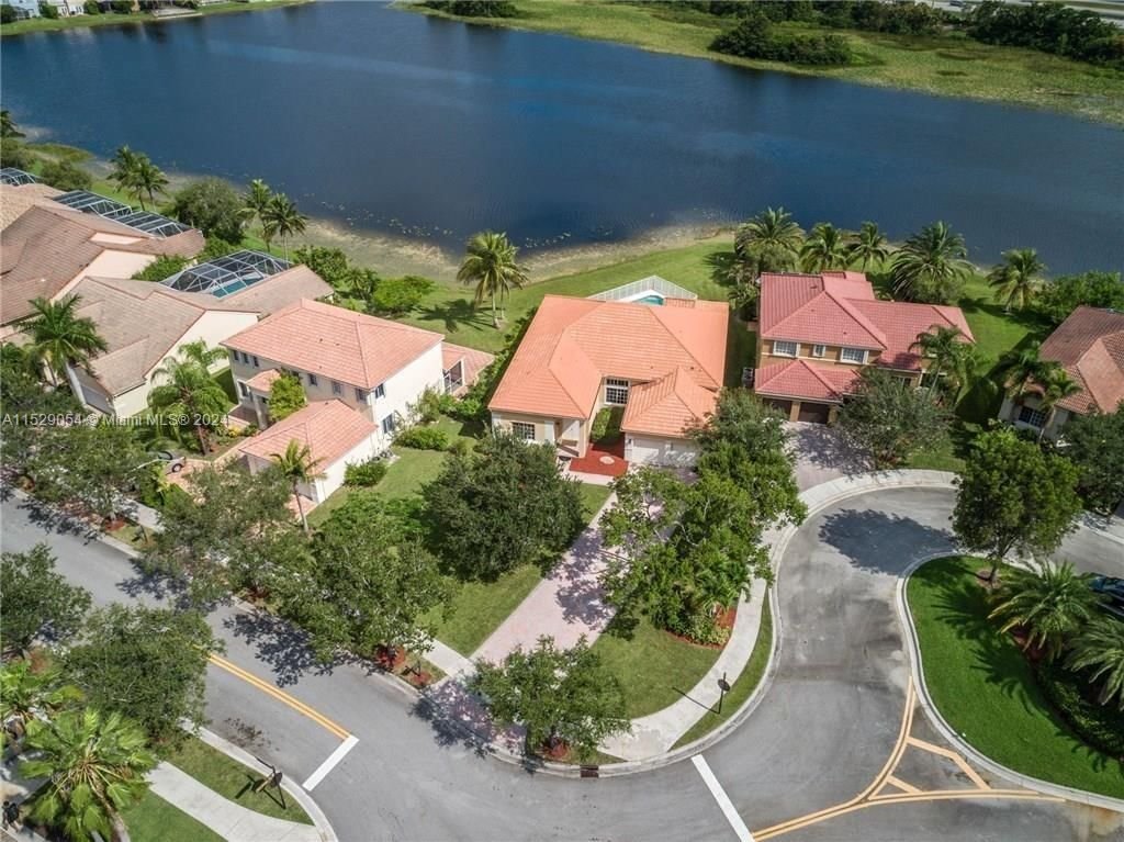Real estate property located at 778 Heritage Dr, Broward County, SECTOR 4 NORTH, Weston, FL