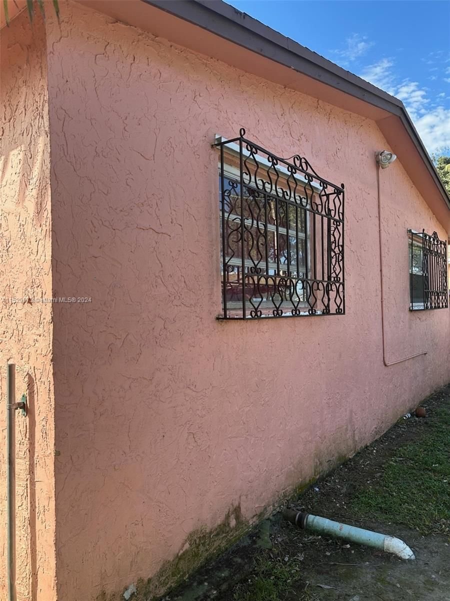 Real estate property located at 1180 9th St, Miami-Dade County, MCCLURE MANORS, Homestead, FL