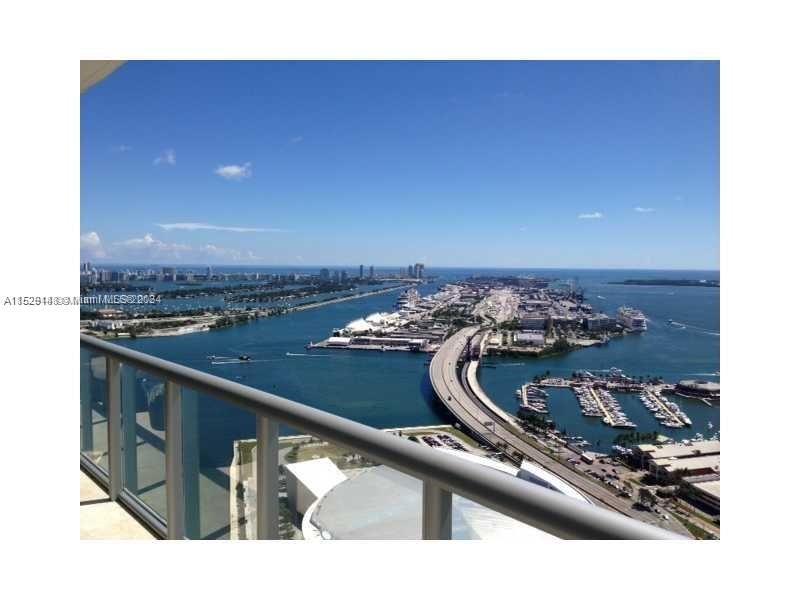 Real estate property located at 888 Biscayne Blvd #4902, Miami-Dade County, MARINABLUE CONDO, Miami, FL