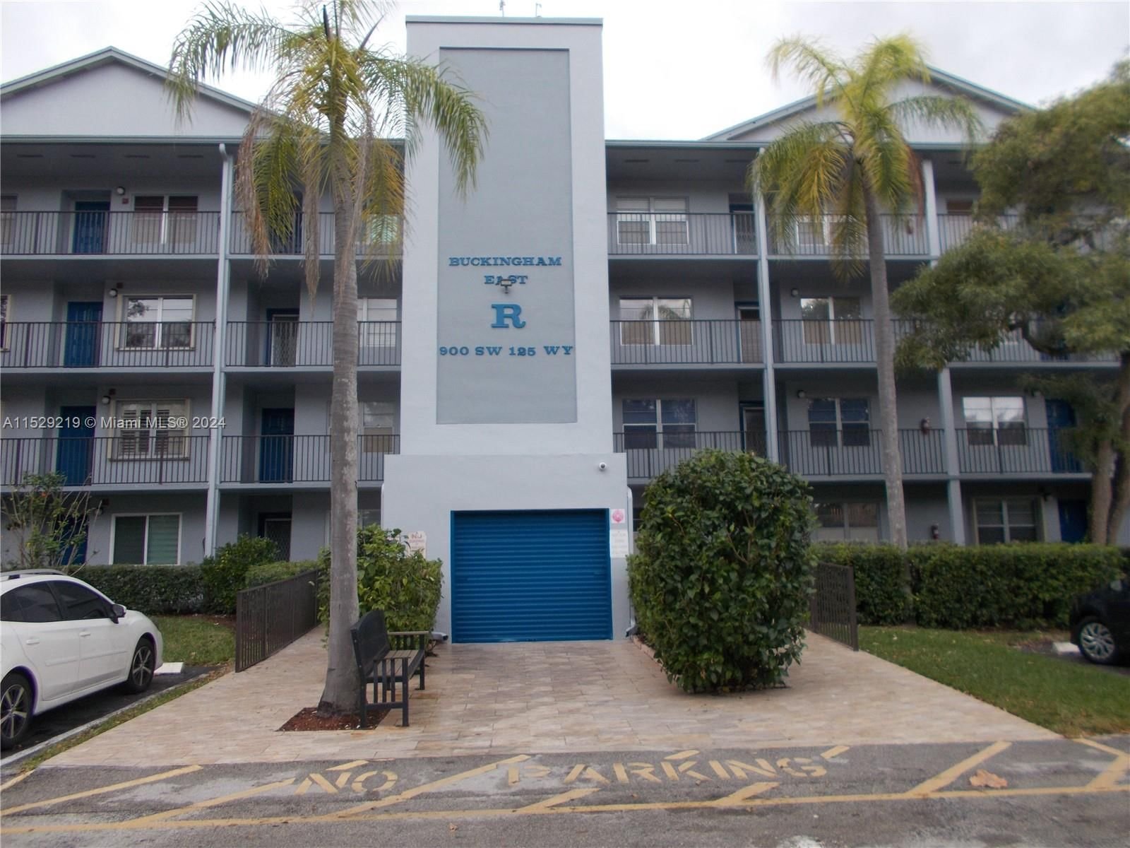 Real estate property located at 900 125th Way #112 R, Broward County, BUCKINGHAM EAST AT CENTUR, Pembroke Pines, FL