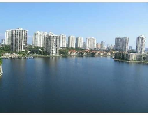 Real estate property located at , Miami-Dade County, COMMODORE PLAZA CONDO, Aventura, FL