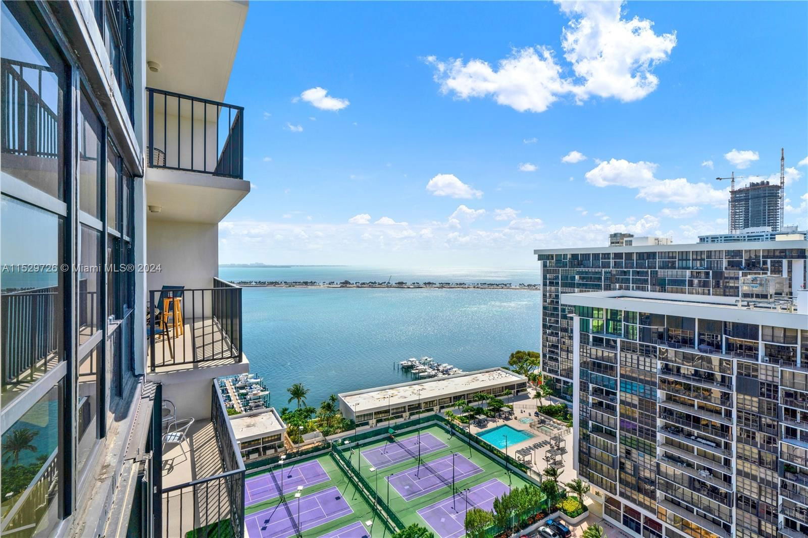 Real estate property located at 1901 Brickell Ave B2206, Miami-Dade County, BRICKELL PLACE CONDO, Miami, FL