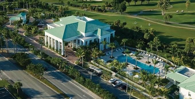 Real estate property located at 5300 87th Ave #706, Miami-Dade County, THE BLUE A RESORT HOTEL C, Doral, FL